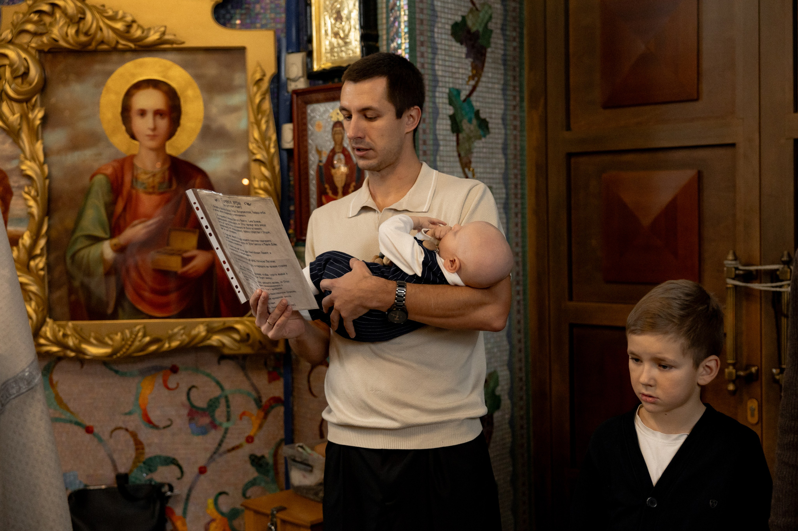 Крещение Ивана в часовне Серафима Саровского