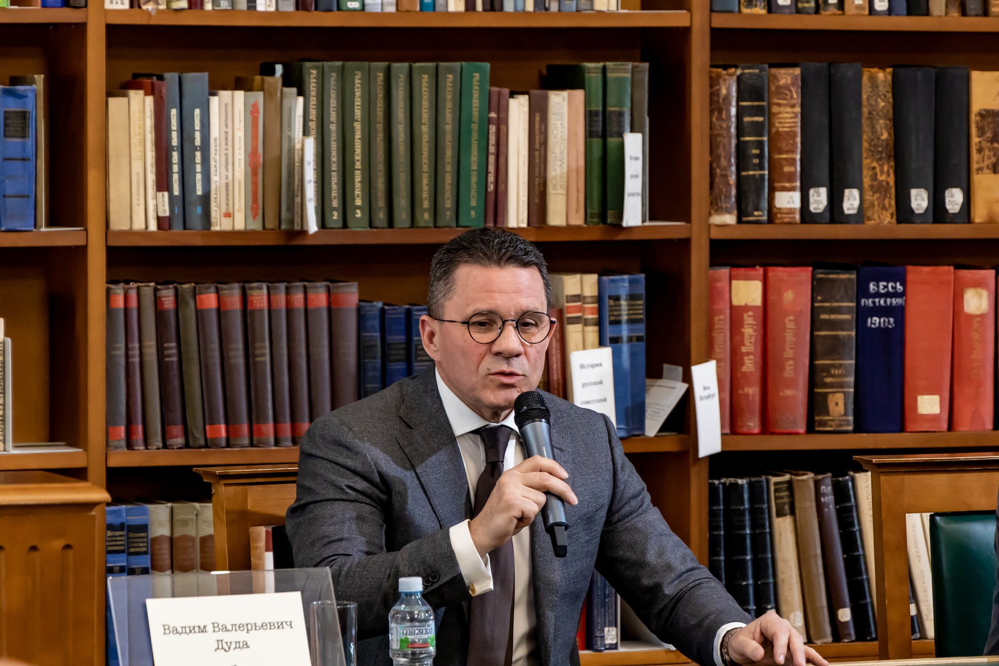 Открытие цикла экскурсий «Ленинка со звездой». Репортажный, семейный и студийный фотограф в Москве Демин Алексей