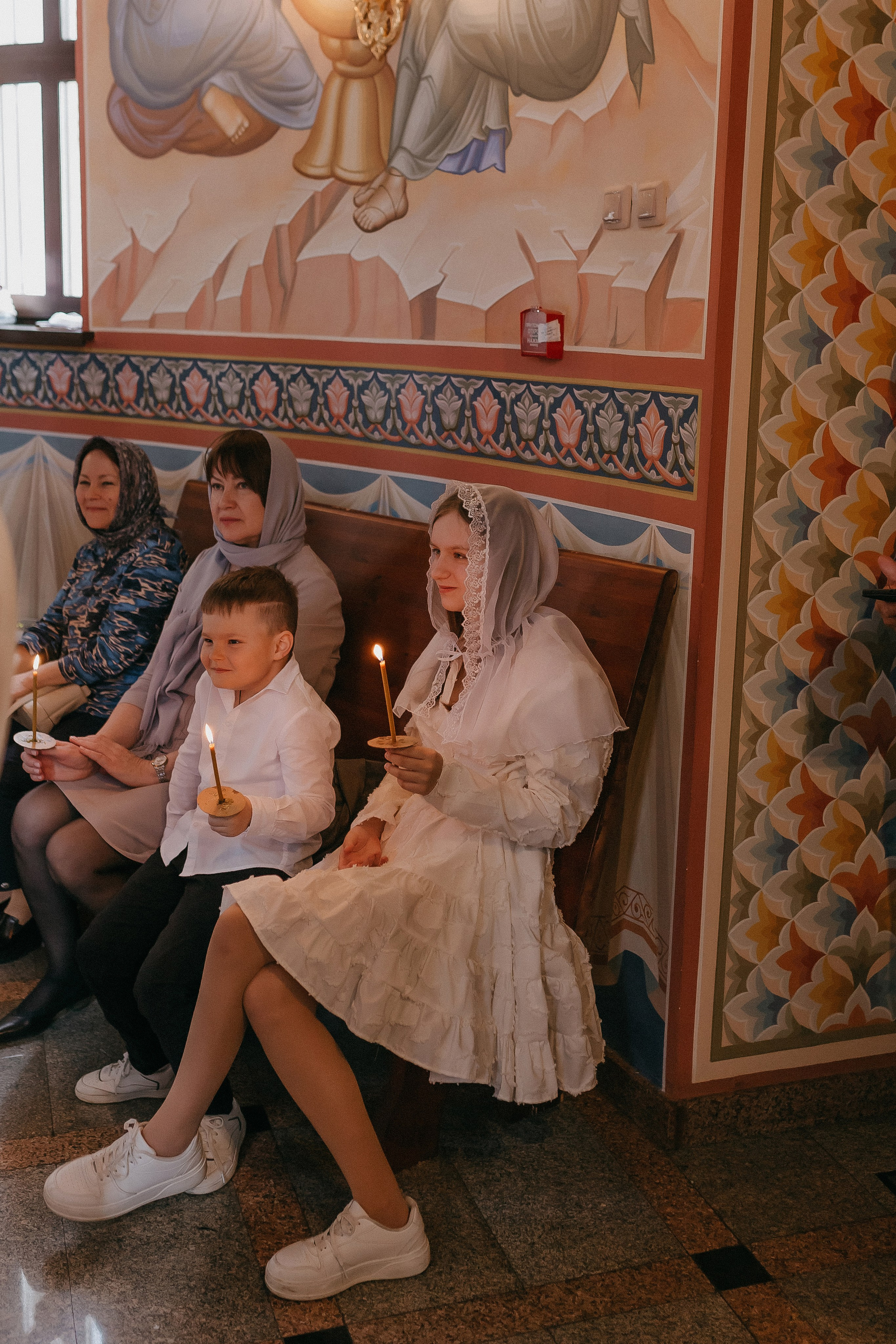 Крещение Артёма и Валерии. Храм Георгия Победоносца. Семейный фотограф в Сургуте