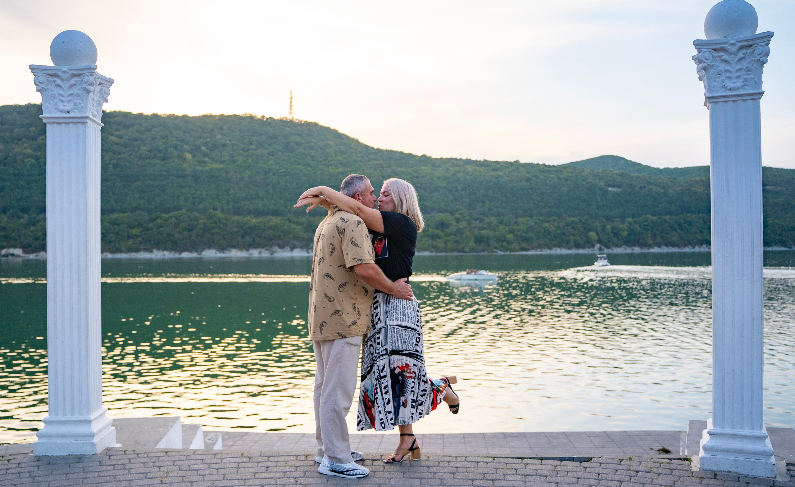 Оксана и Александр. Семейный и детский фотограф Екатерина Черняева. Снимаю портреты, love story, фотопрогулки, работаю на улице, в кафе, студии, дома у клиента