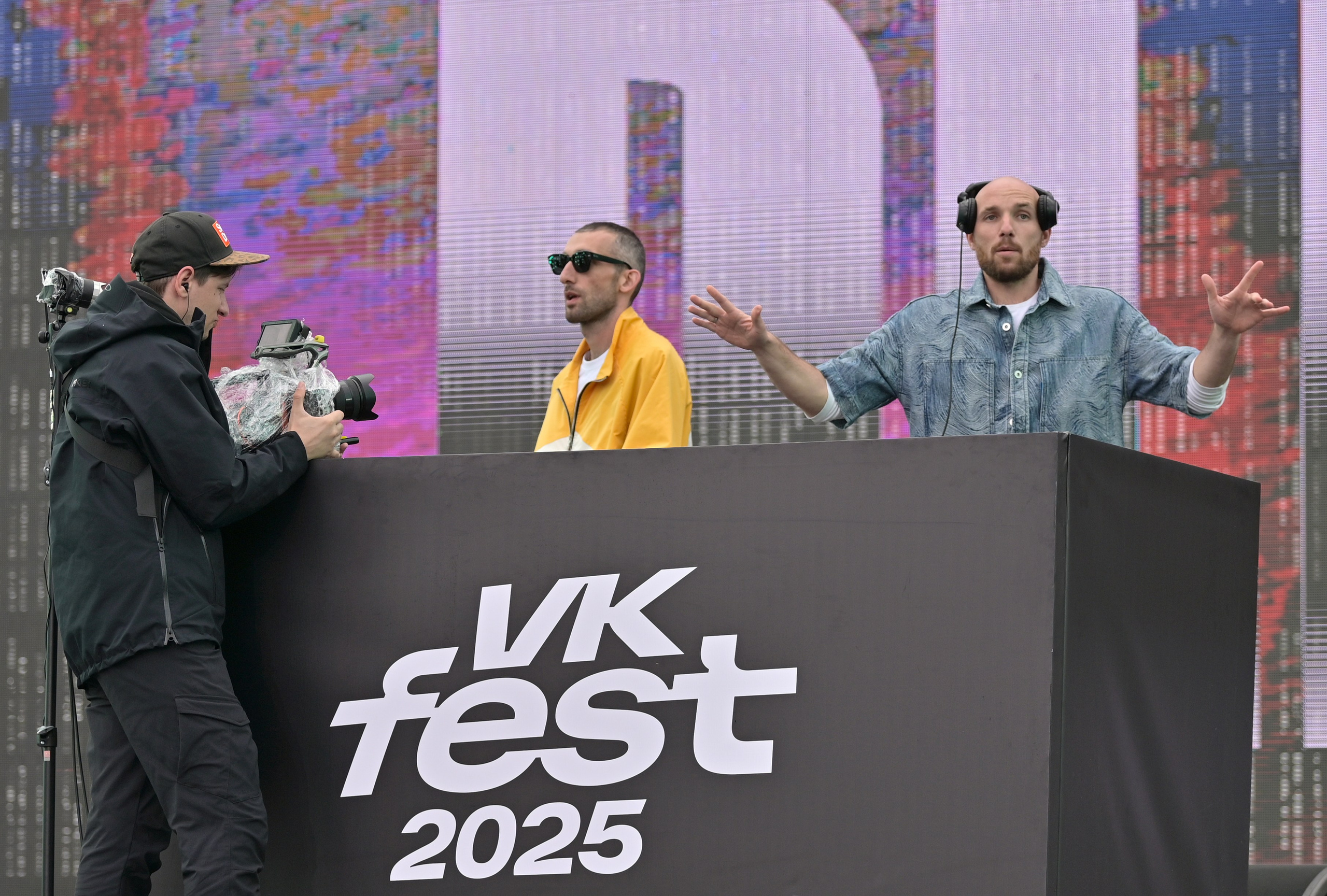 ART | FASHION | PODIUMS |SHOW