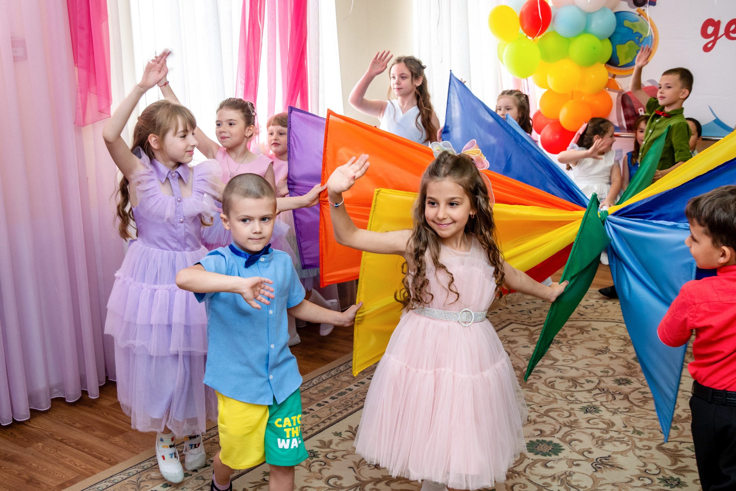 Фотограф на выпускной Краснодар. Вячеслав Скрипник Фотограф Краснодар