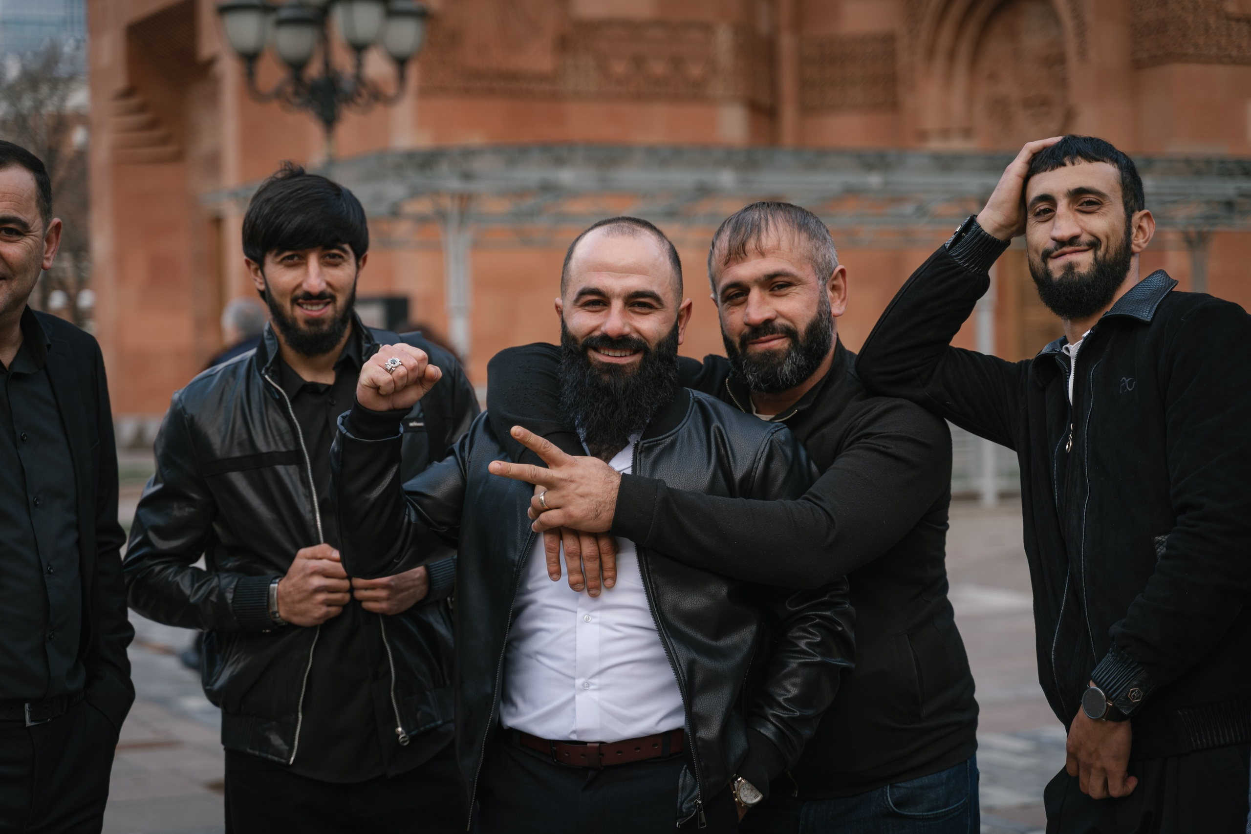 MOSVISYAN. MILATE — выпускные альбомы, фотосессии и видео в Москве