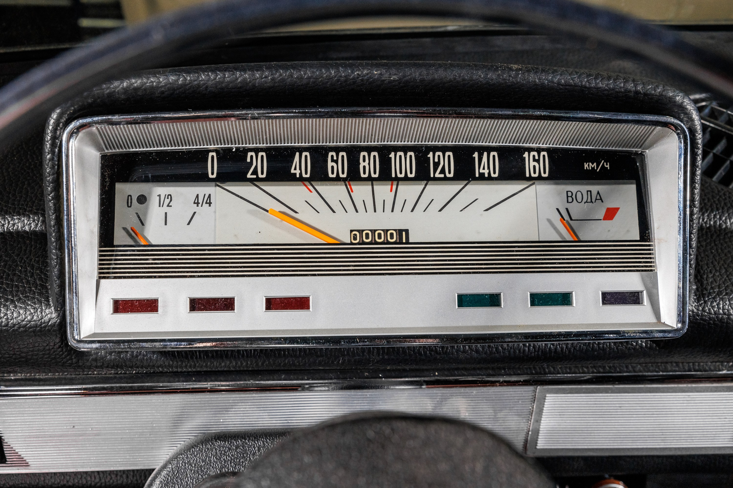 Автомобильная фотосъемка ВАЗ 2101 после реставрации в Бюро "Наследие"