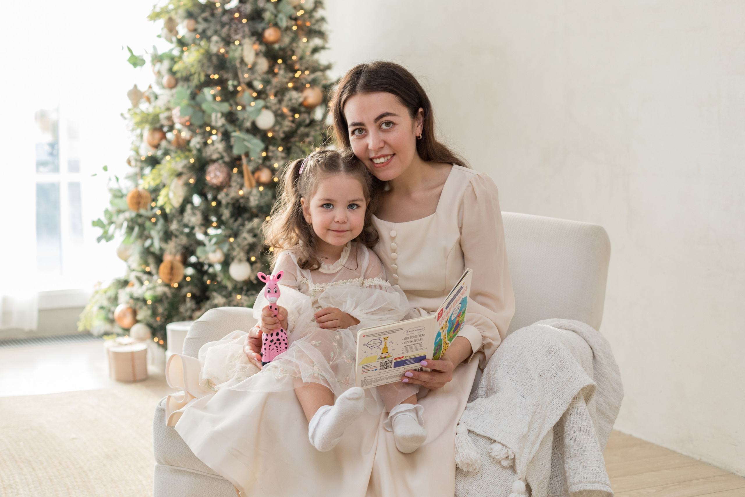 Новогодняя фотосессия для детского бренда. Детский и контент фотограф Надя Волкова Санкт-Петербург