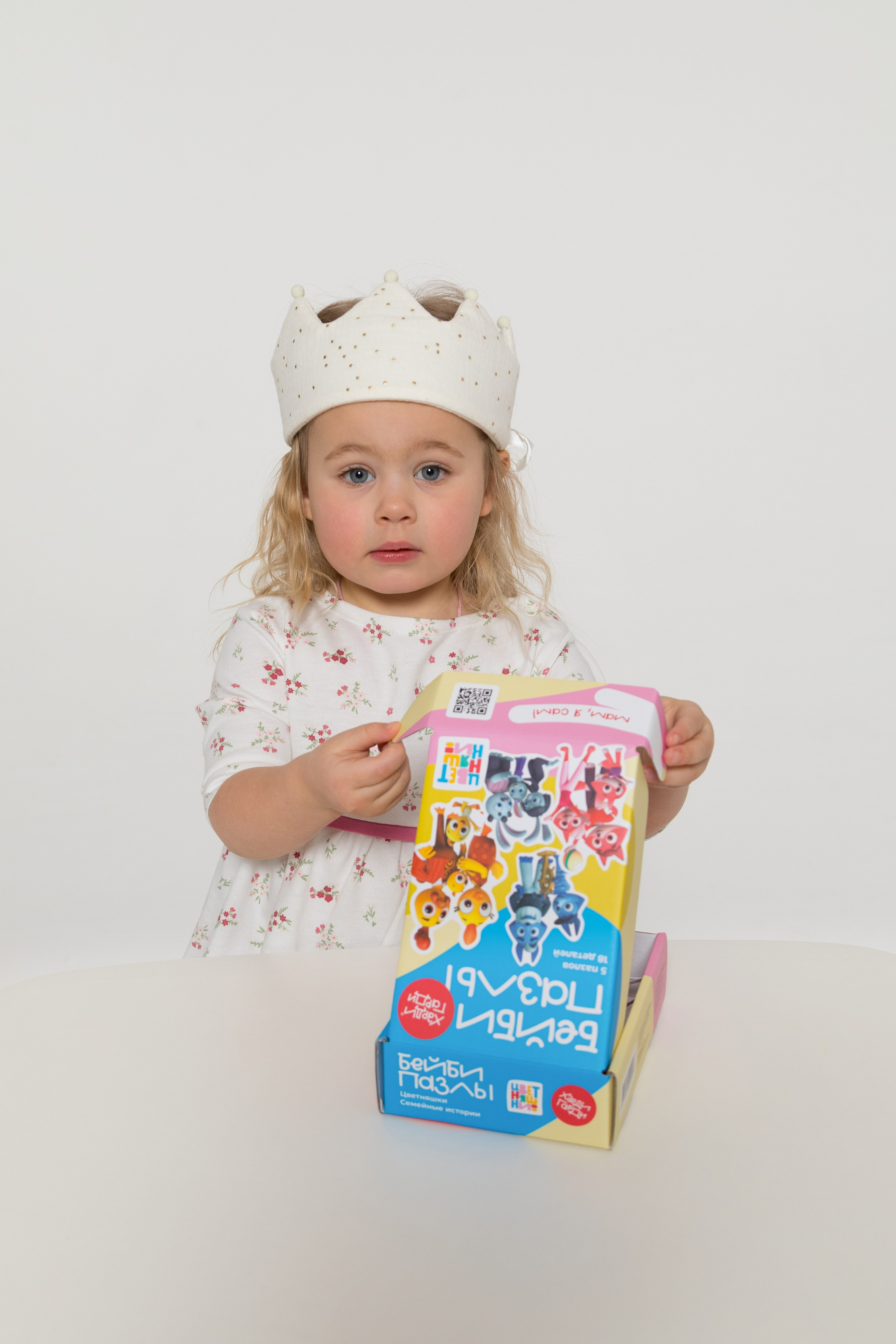 Имиджевая и каталожная съёмка для бренда детских пазлов. Детский и контент фотограф Надя Волкова Санкт-Петербург