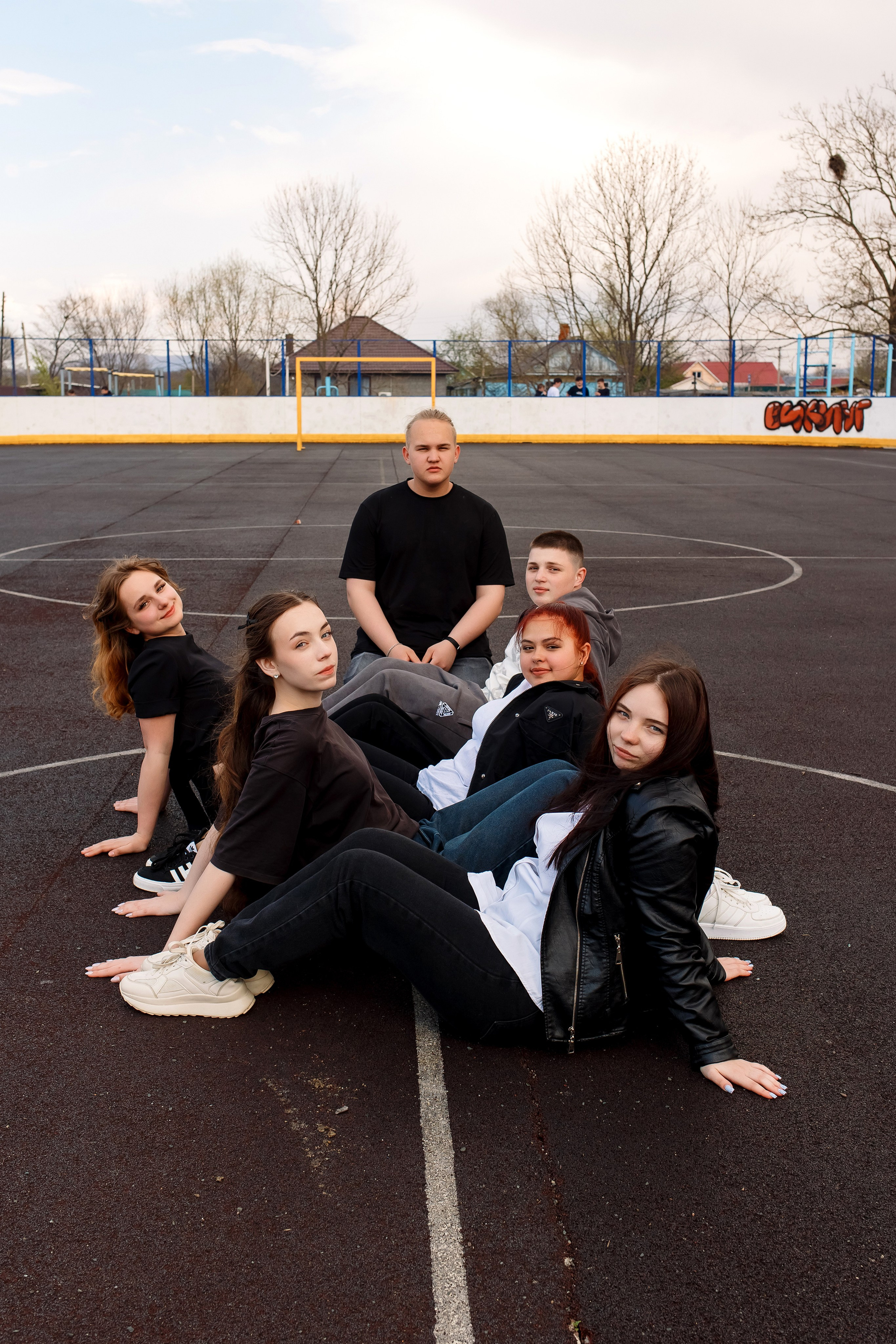 9 класс съемка в школе. Фотограф Любовь Корниенко, Примоский край