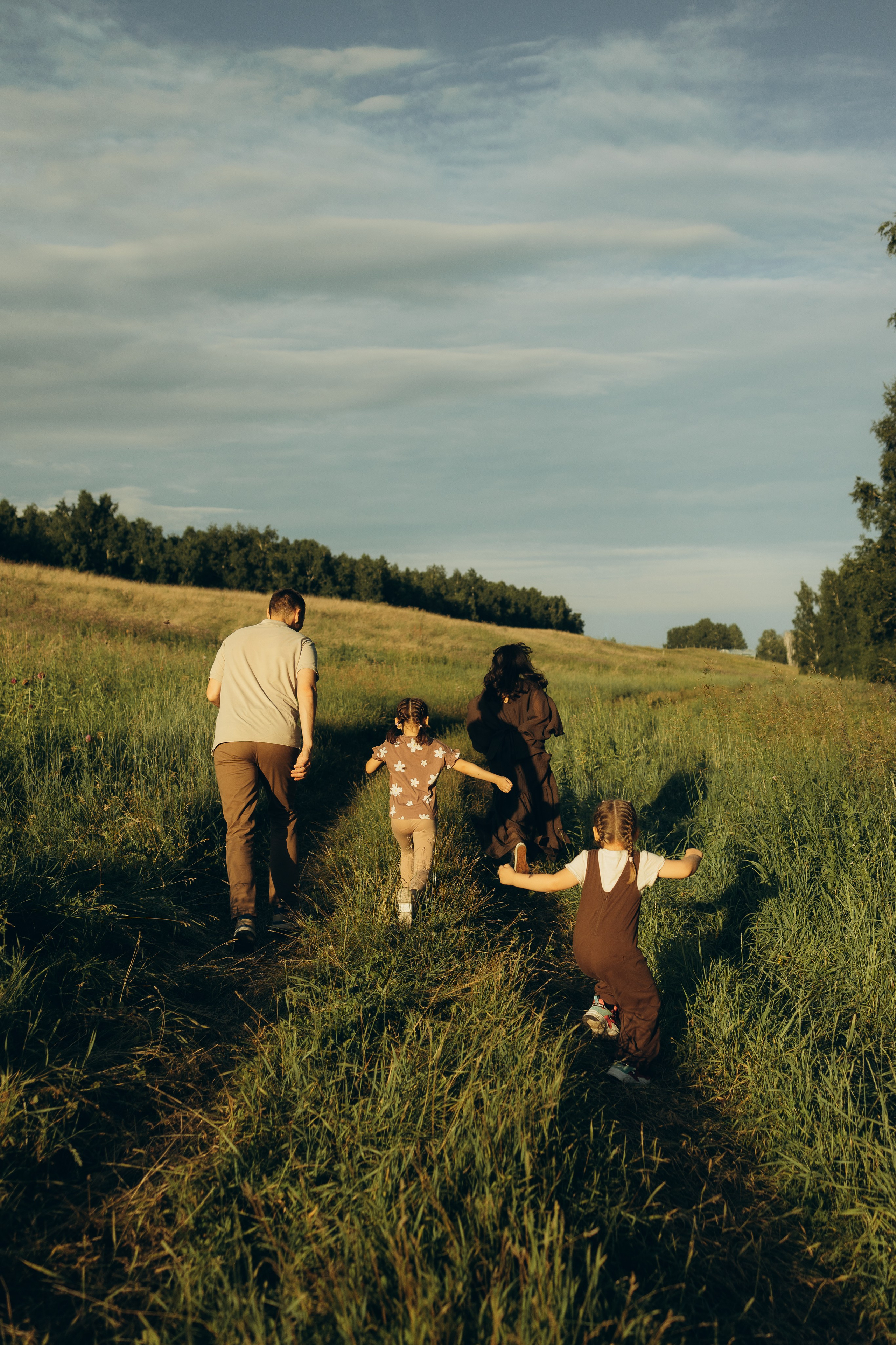 На природе. Семейный фотограф Новосибирск Фотограф на выписку Новосибирск