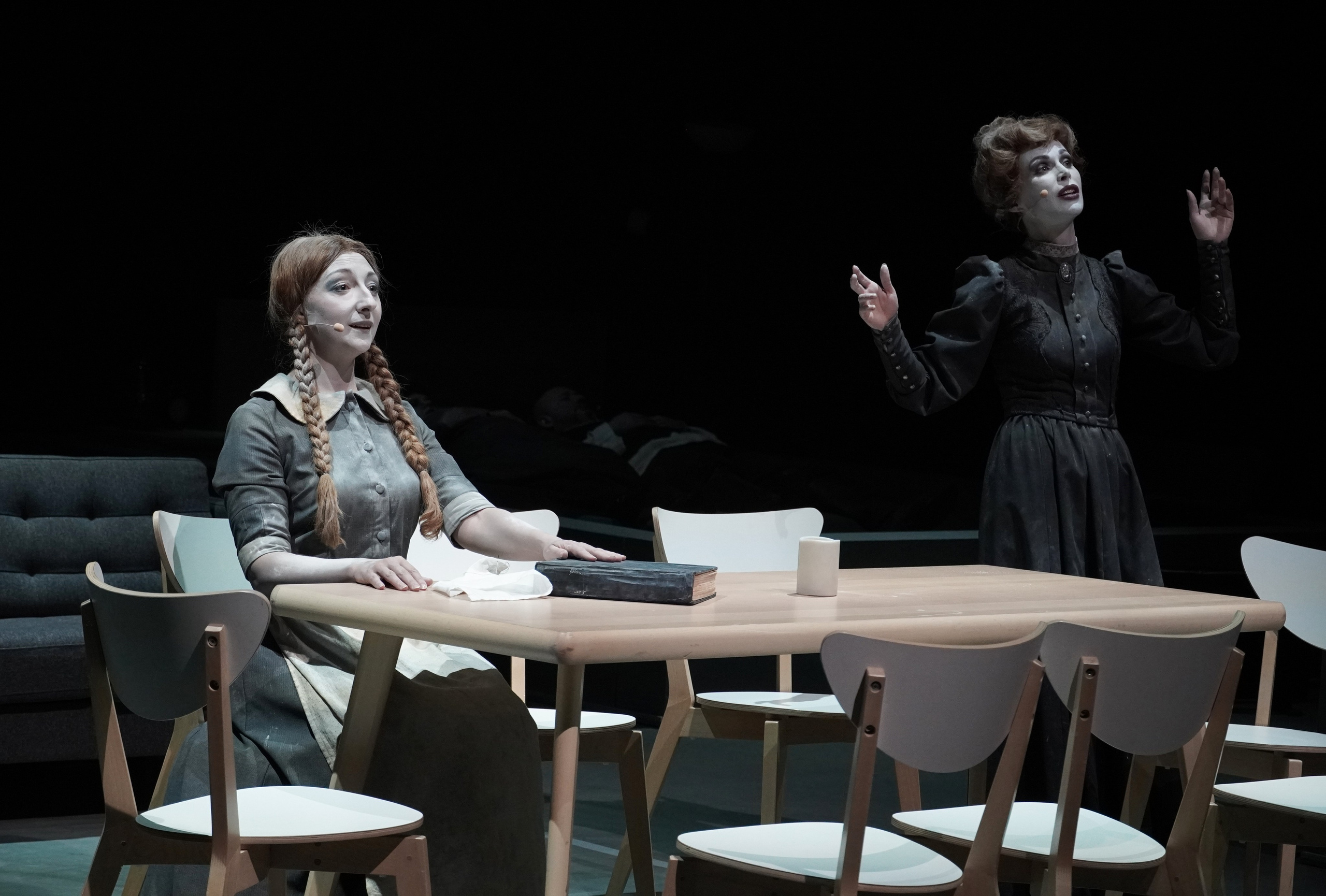 Спектакль «Мещане». Фотохудожник Татьяна Бойцова