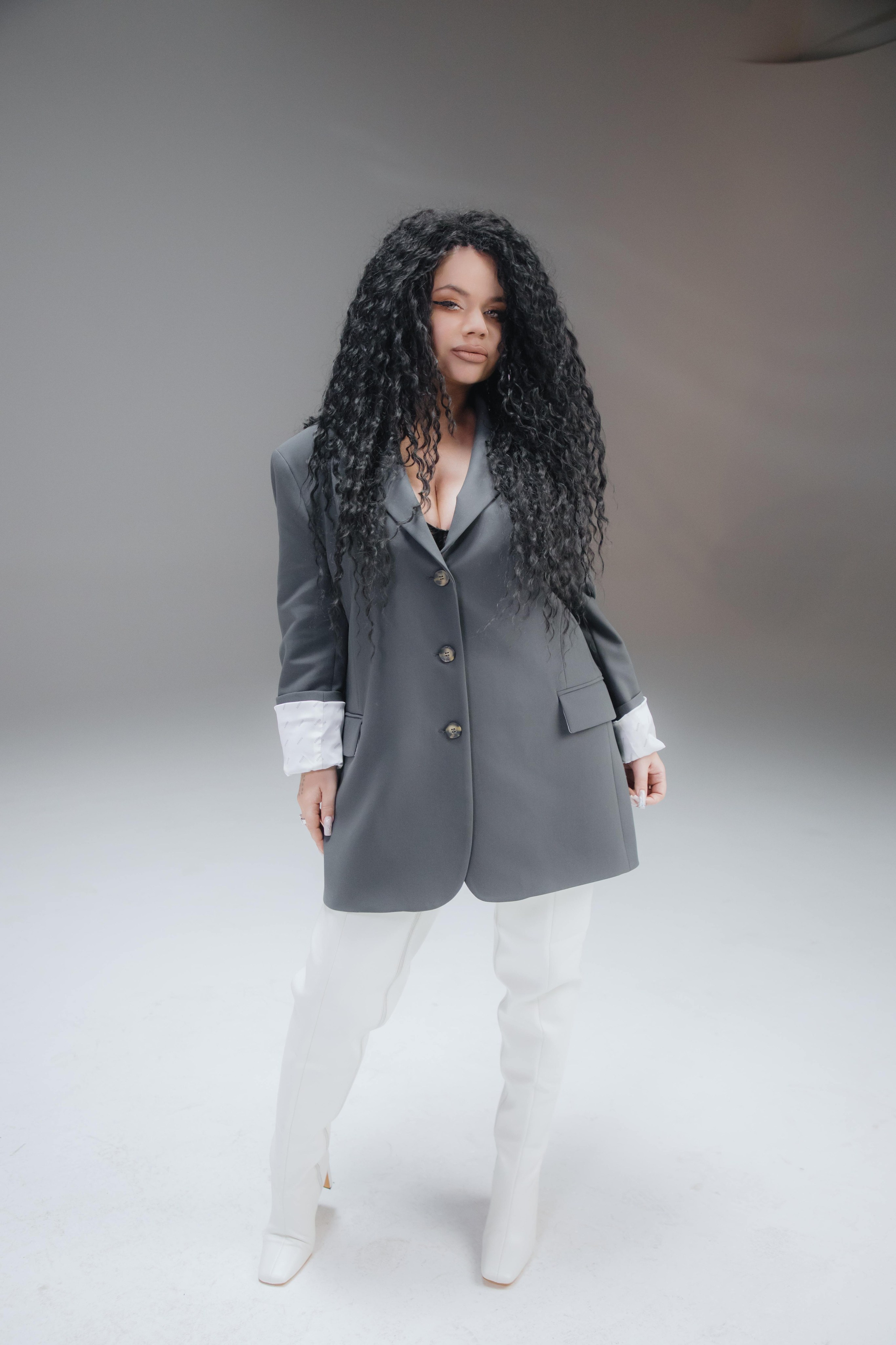 Съемка клипа Юлианны Карауловой и Бьянки. Фотограф в Москве и Санкт-Петербурге Дарина