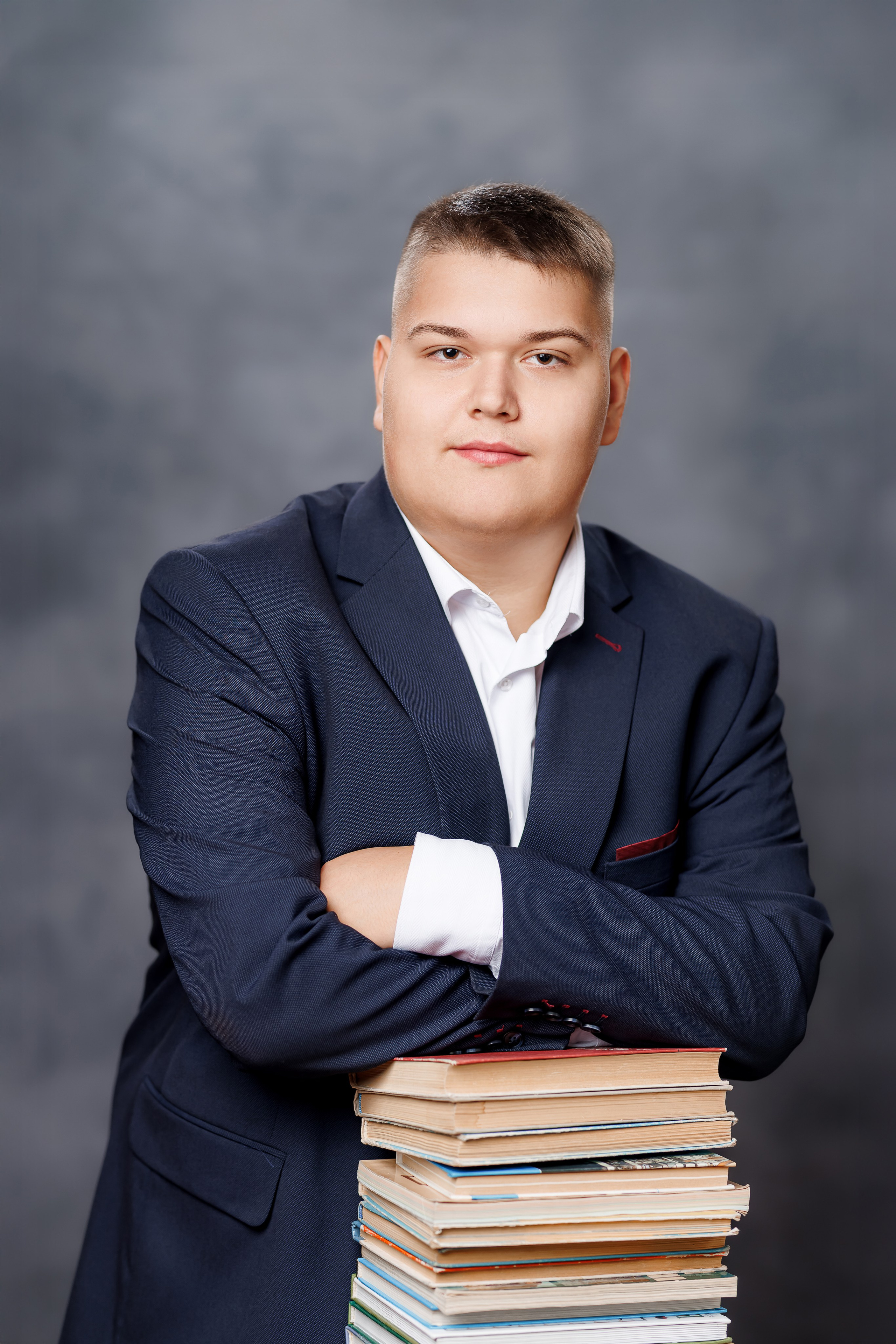 Портреты на однотонном фоне. Семейный и детский фотограф Комина Елена, Власиха, Одинцово