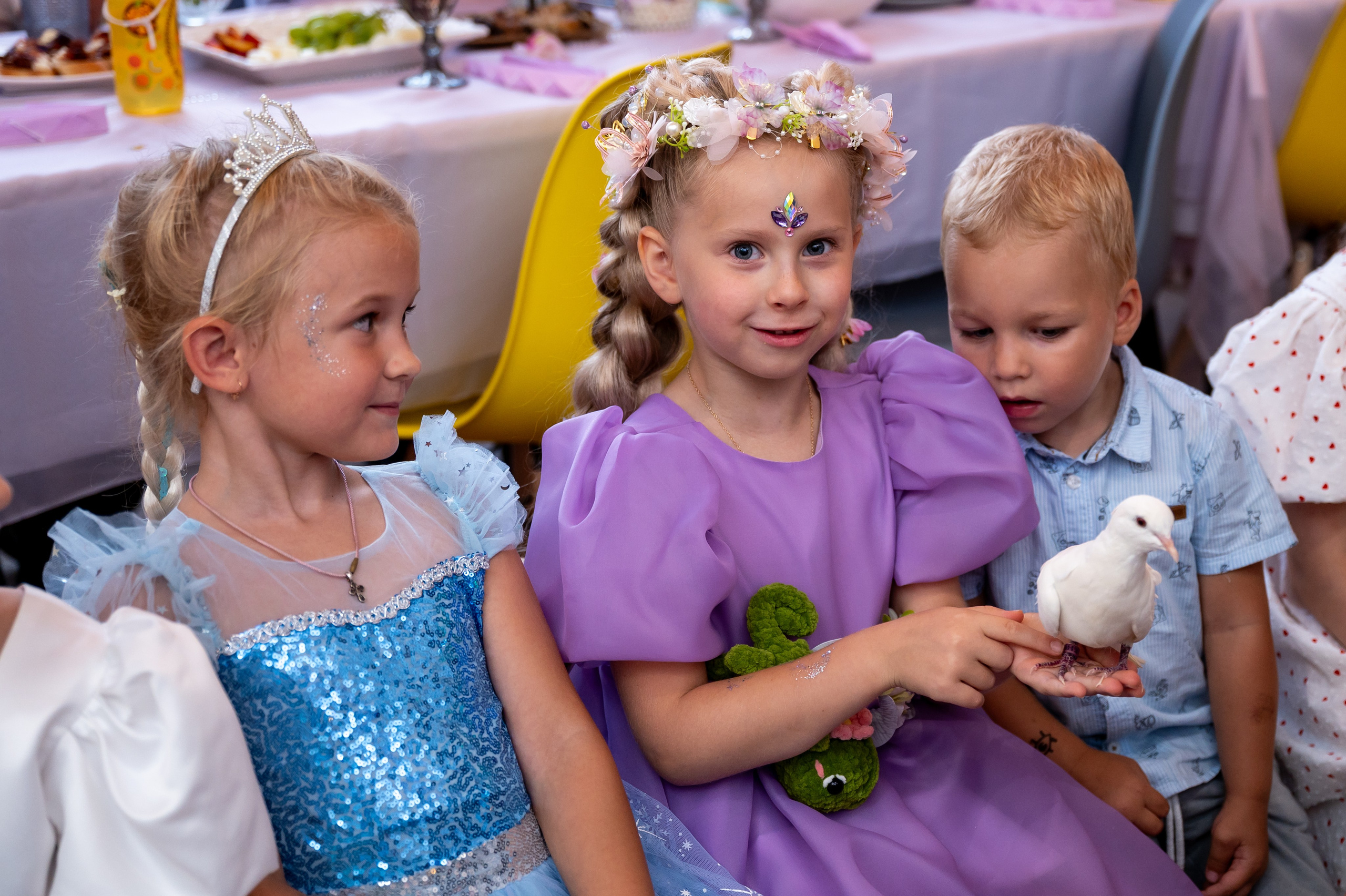 ДР в лофте с фокусником