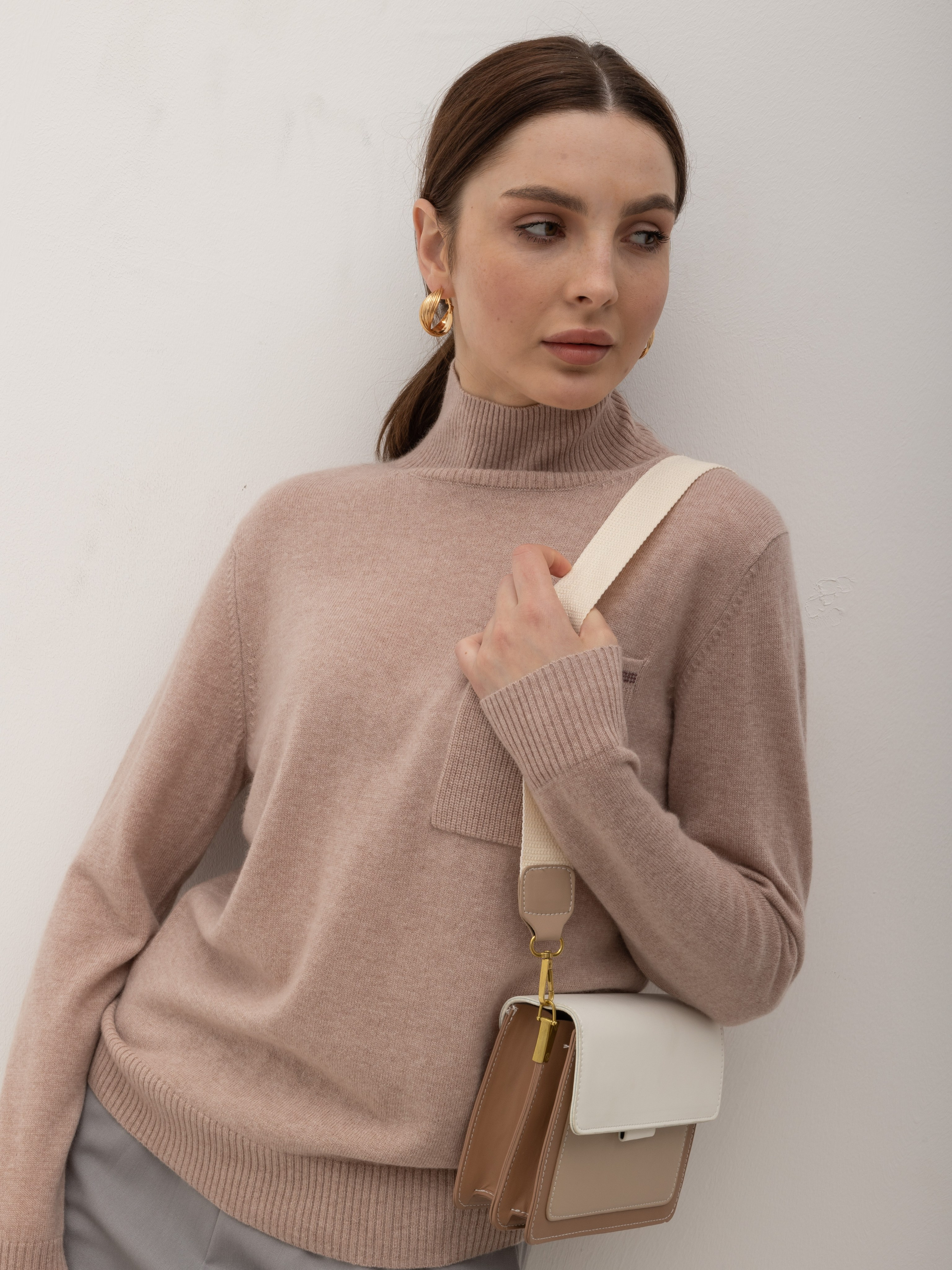 Каталог Лаура. Portfolio ideai-studio