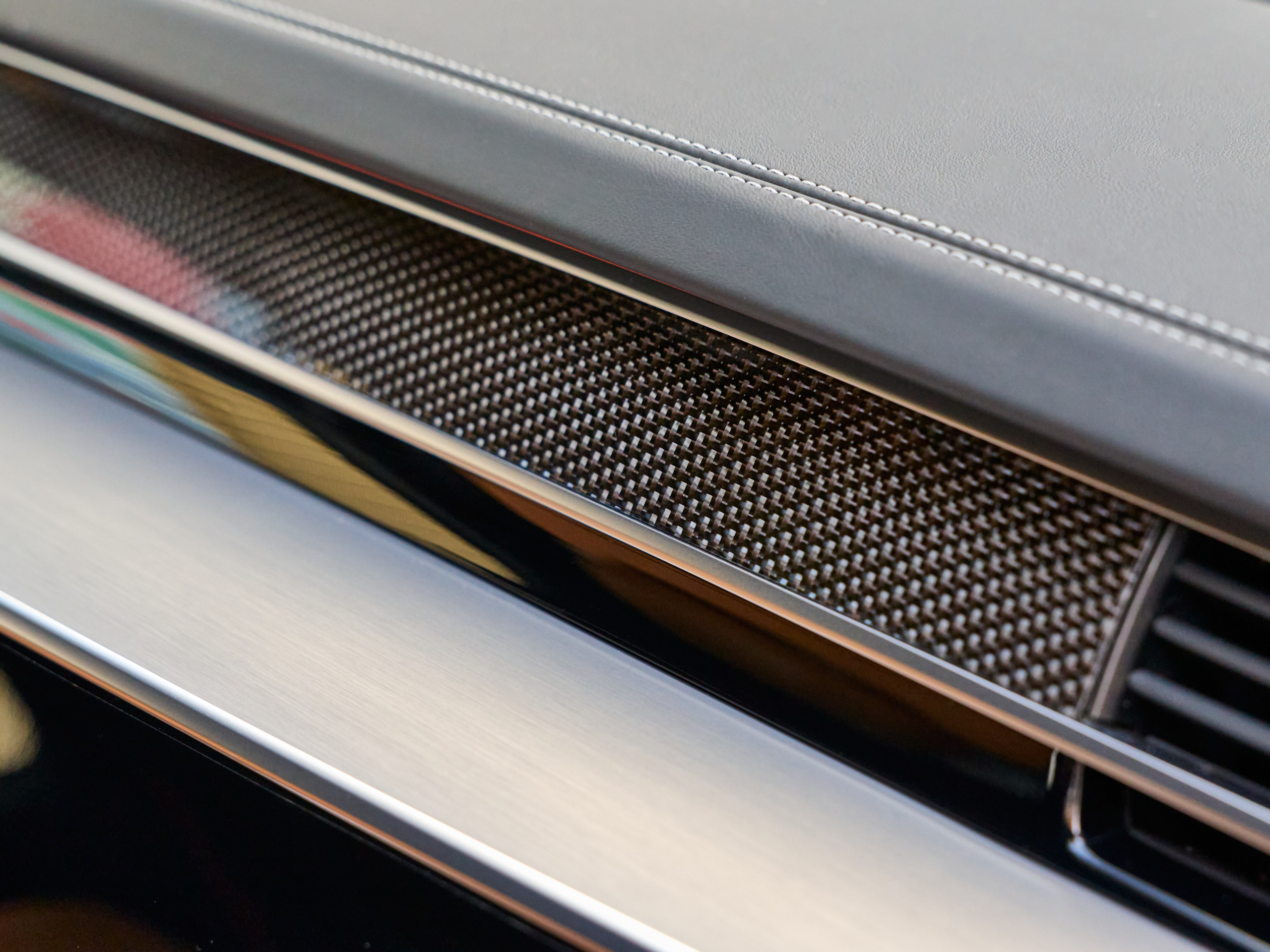 Audi S8. IDeAI studio