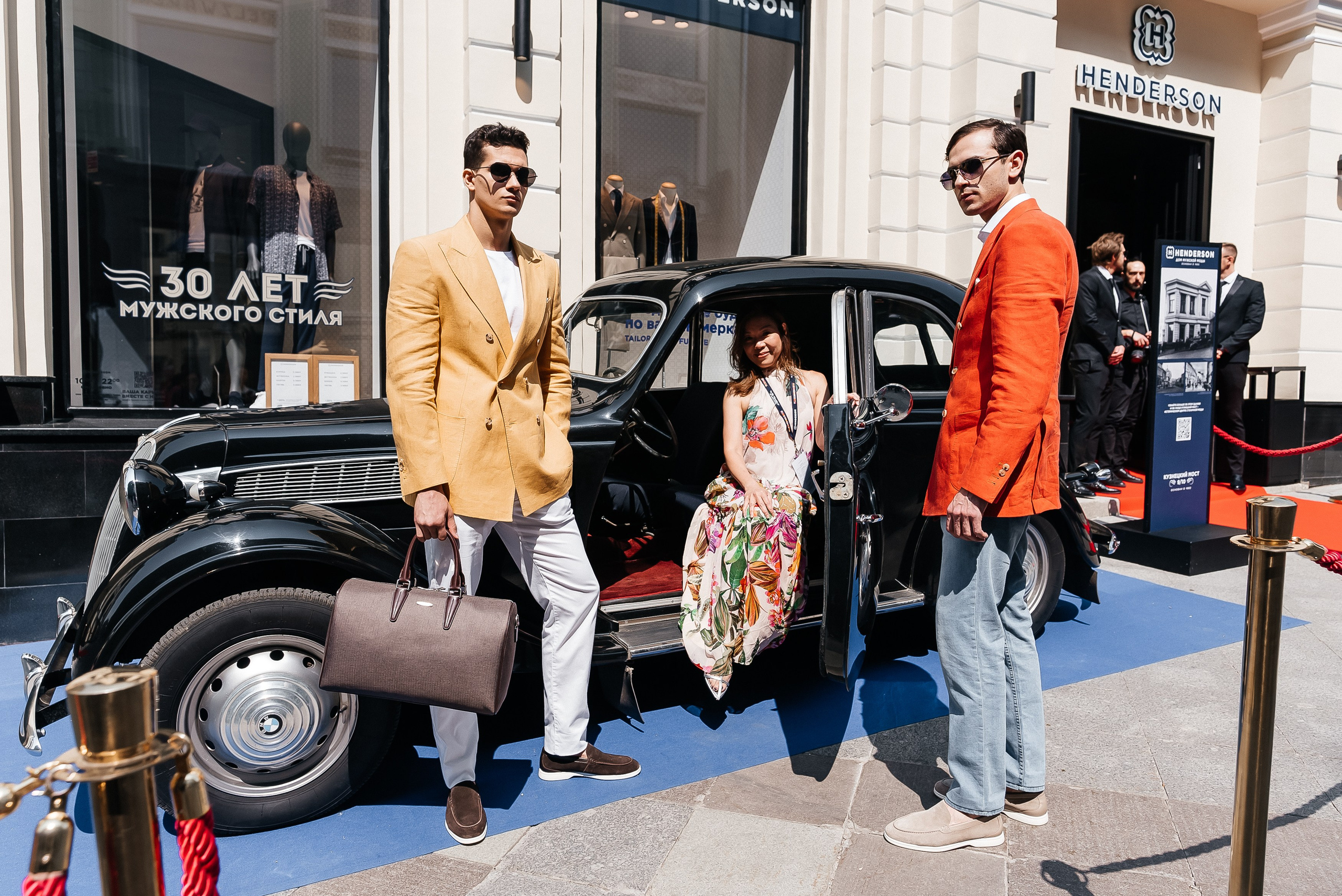 Henderson. Павел Краснов — Свадебный и репортажный фотограф в Москве