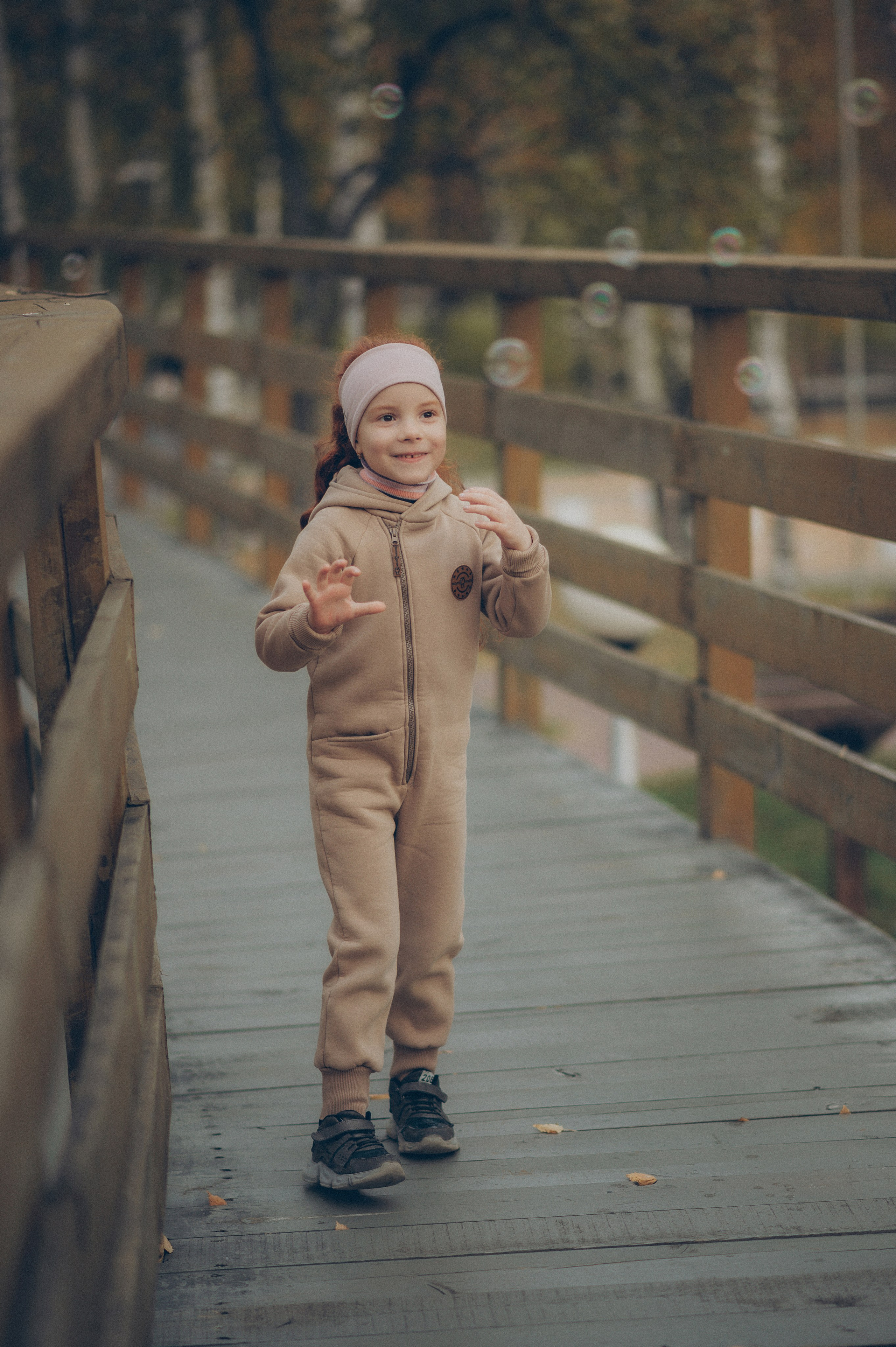 Анюта и Таня. Фотограф, г. Лесной Свердловской области