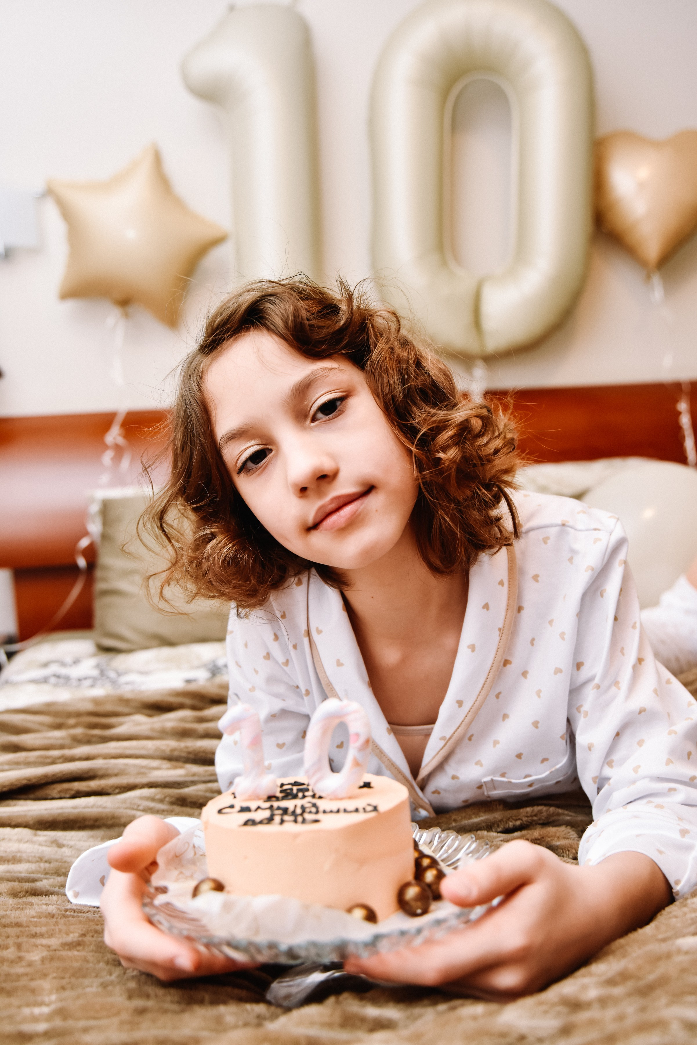 Полине 10 лет