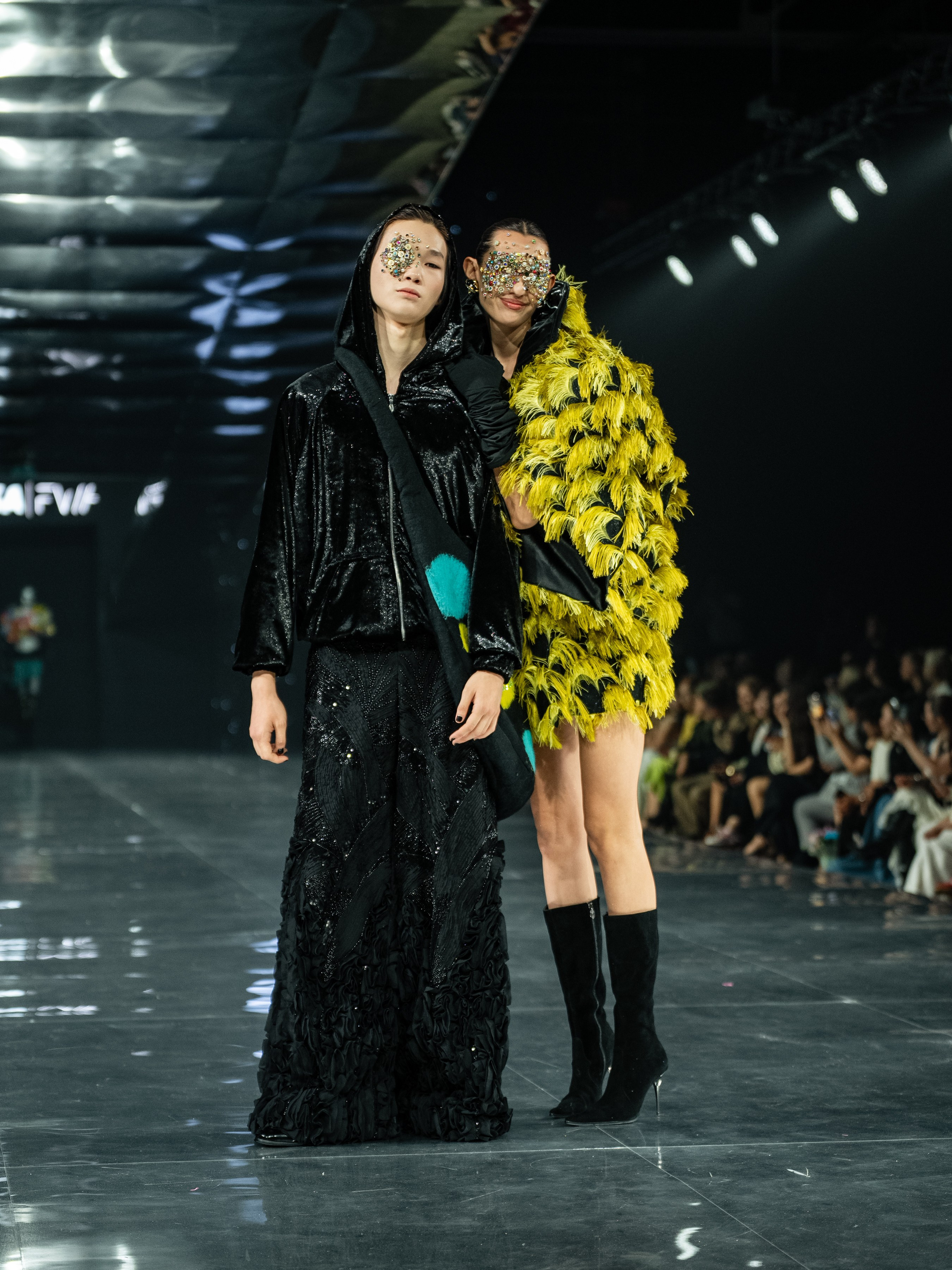 Visa Fashion Week YESYES. Сайт Алматинского НЮ АРТ, будуар и фэшн фотографа Дениса Карпенко