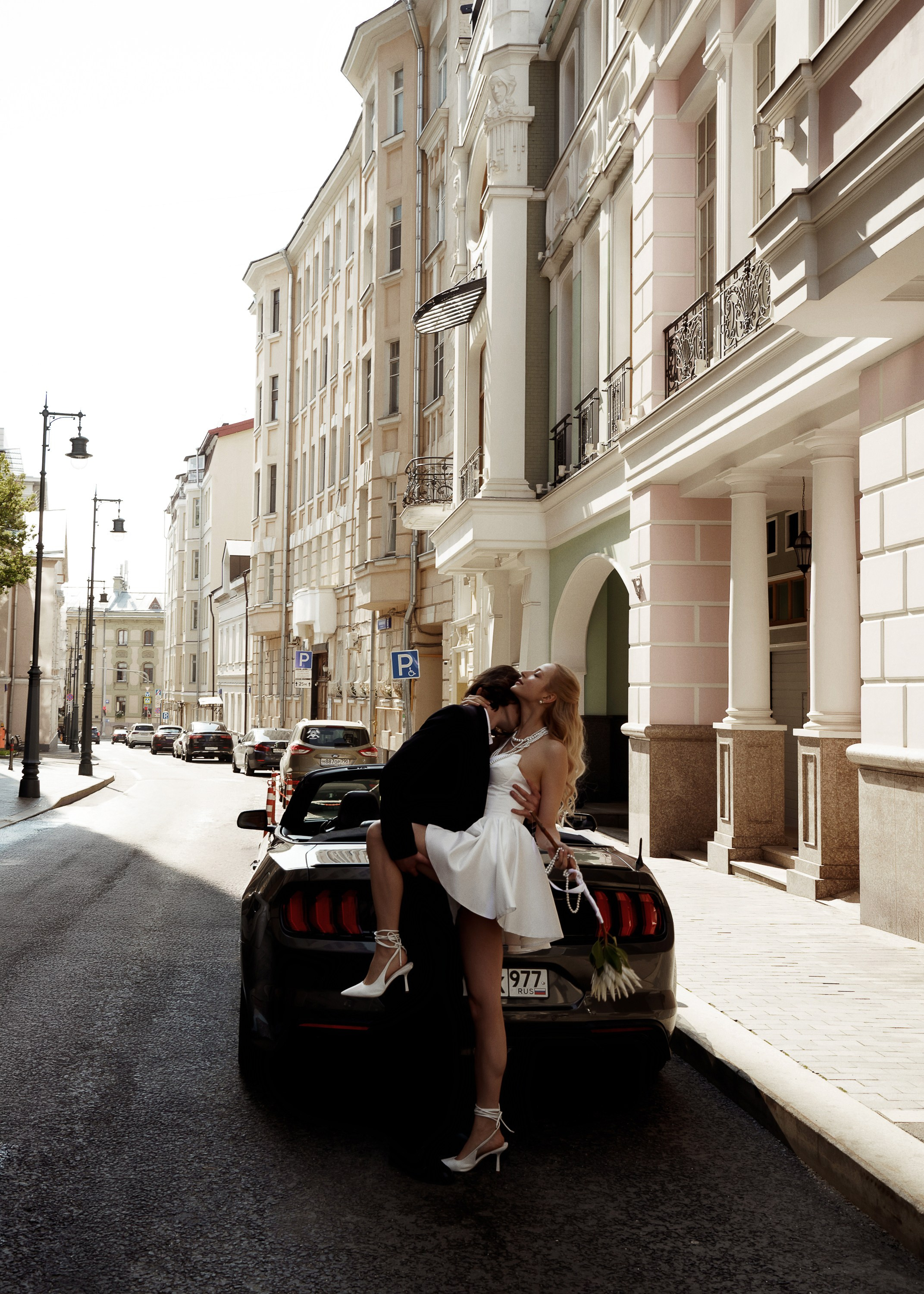 КАБРИОЛЕТ. Женский портрет