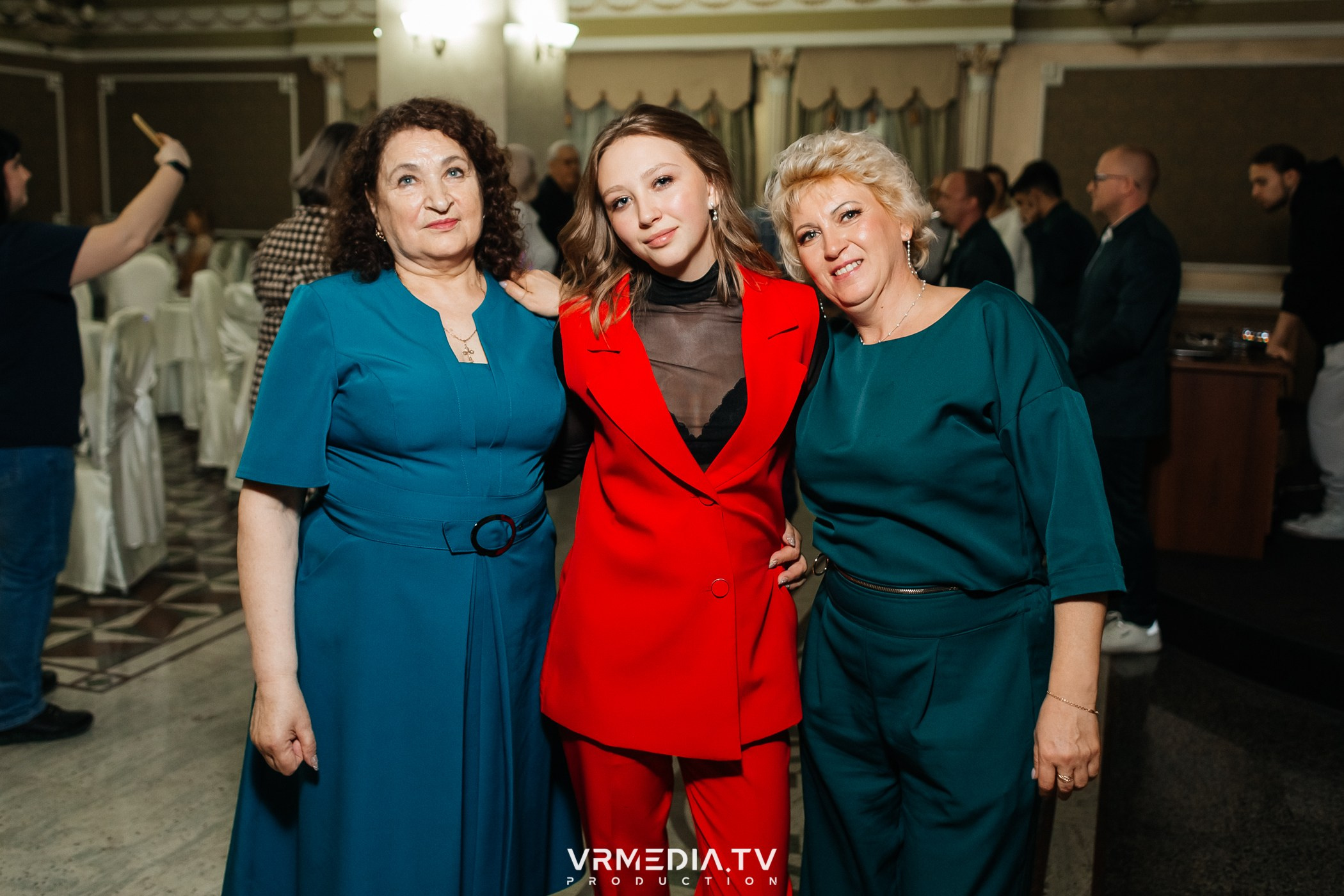 BAD BOYS BAND в ресторане «Империя»