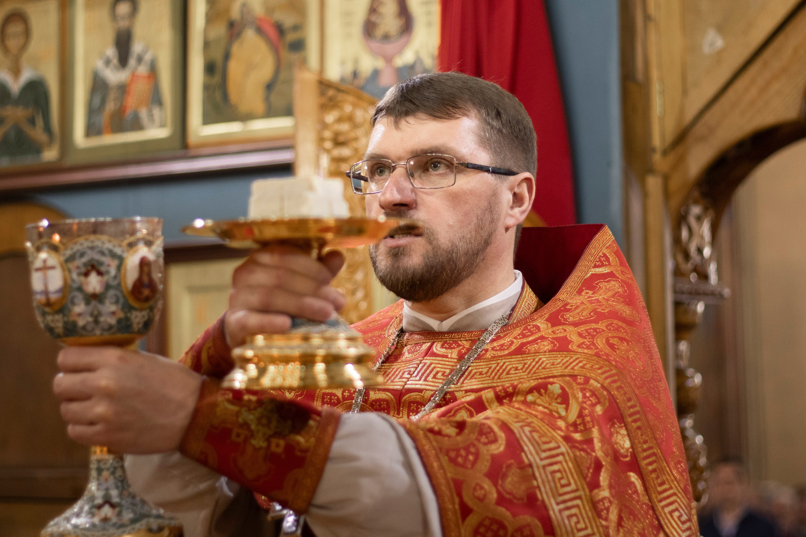 Пасха Господня. ТОП Фотограф на Крещение и Венчание Железногорск Алексей Мещеряков