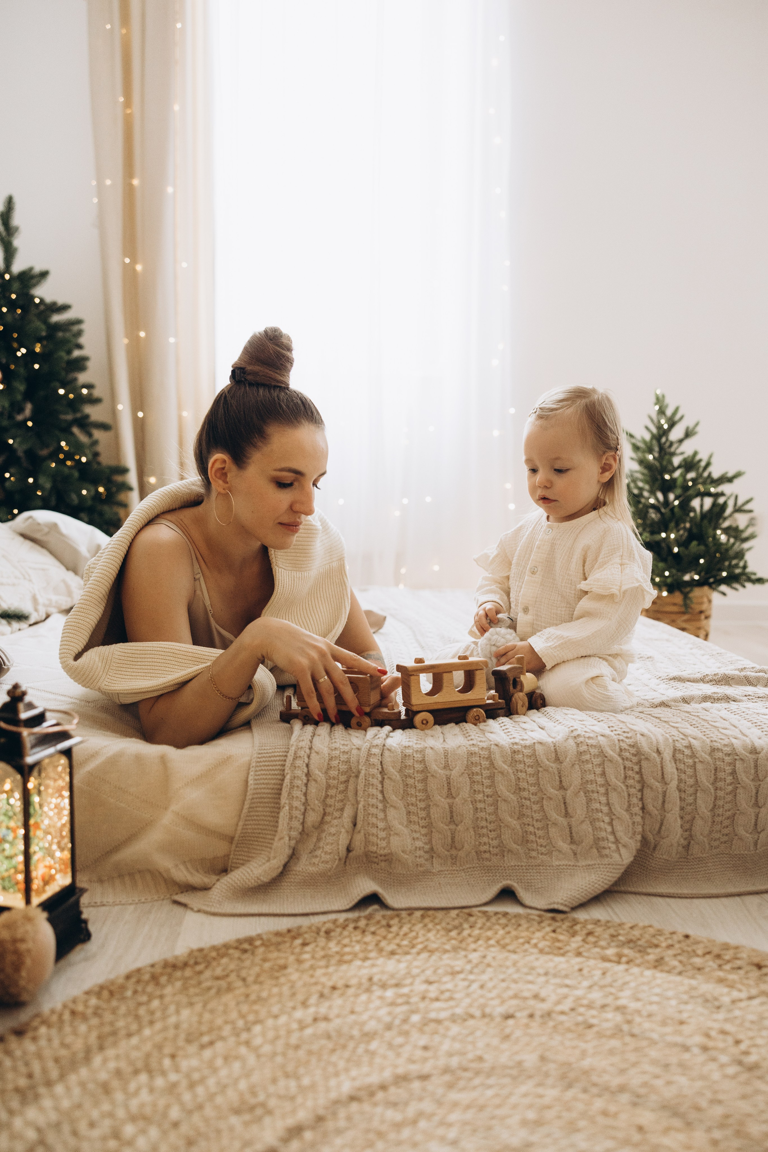 Ольга и Мирослава НГ. Семейный фотограф в Москве Виктория Ястребинская