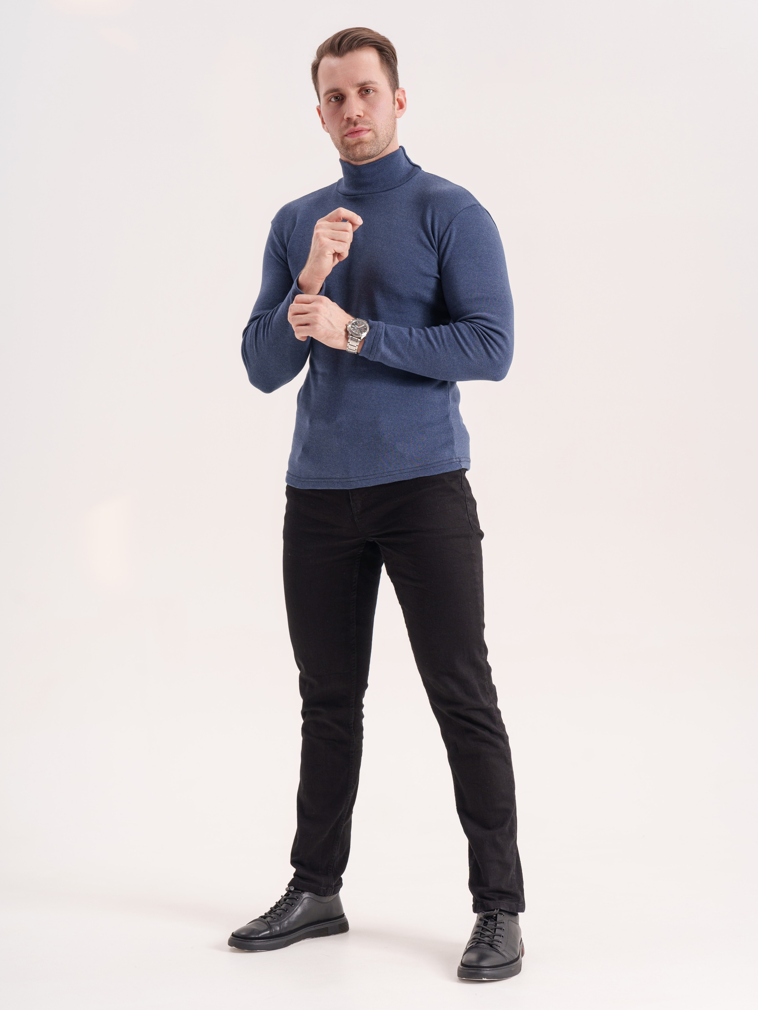 Мужские водолазки для OZON. Портретный и Контент фотограф Григорий Семенов (Grifon) в Ижевске