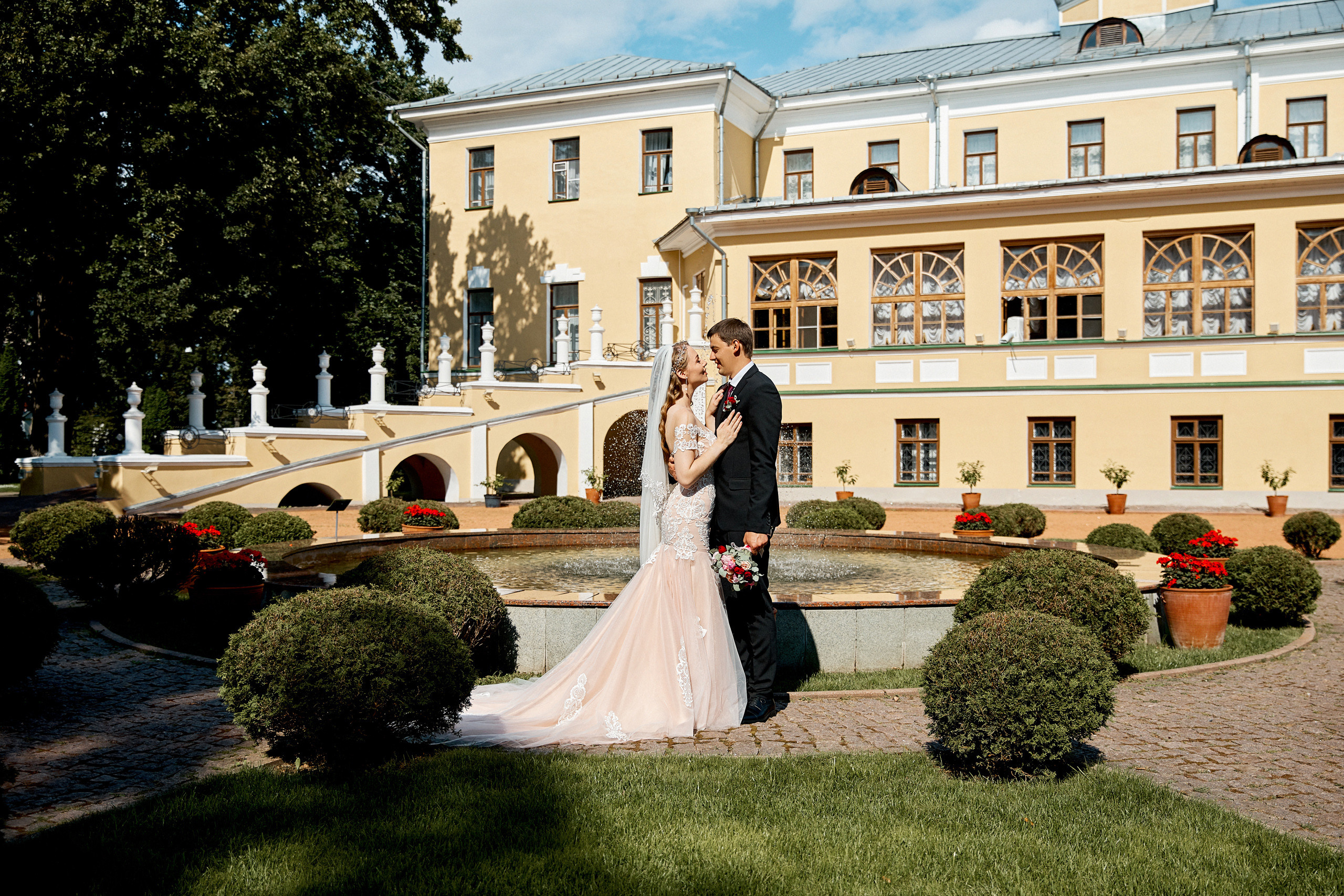 Солнечная свадьба в Губернаторском парке в Ярославле. Свадебный и семейный фотограф в Ярославле и Рыбинске Вячеслав Барышков