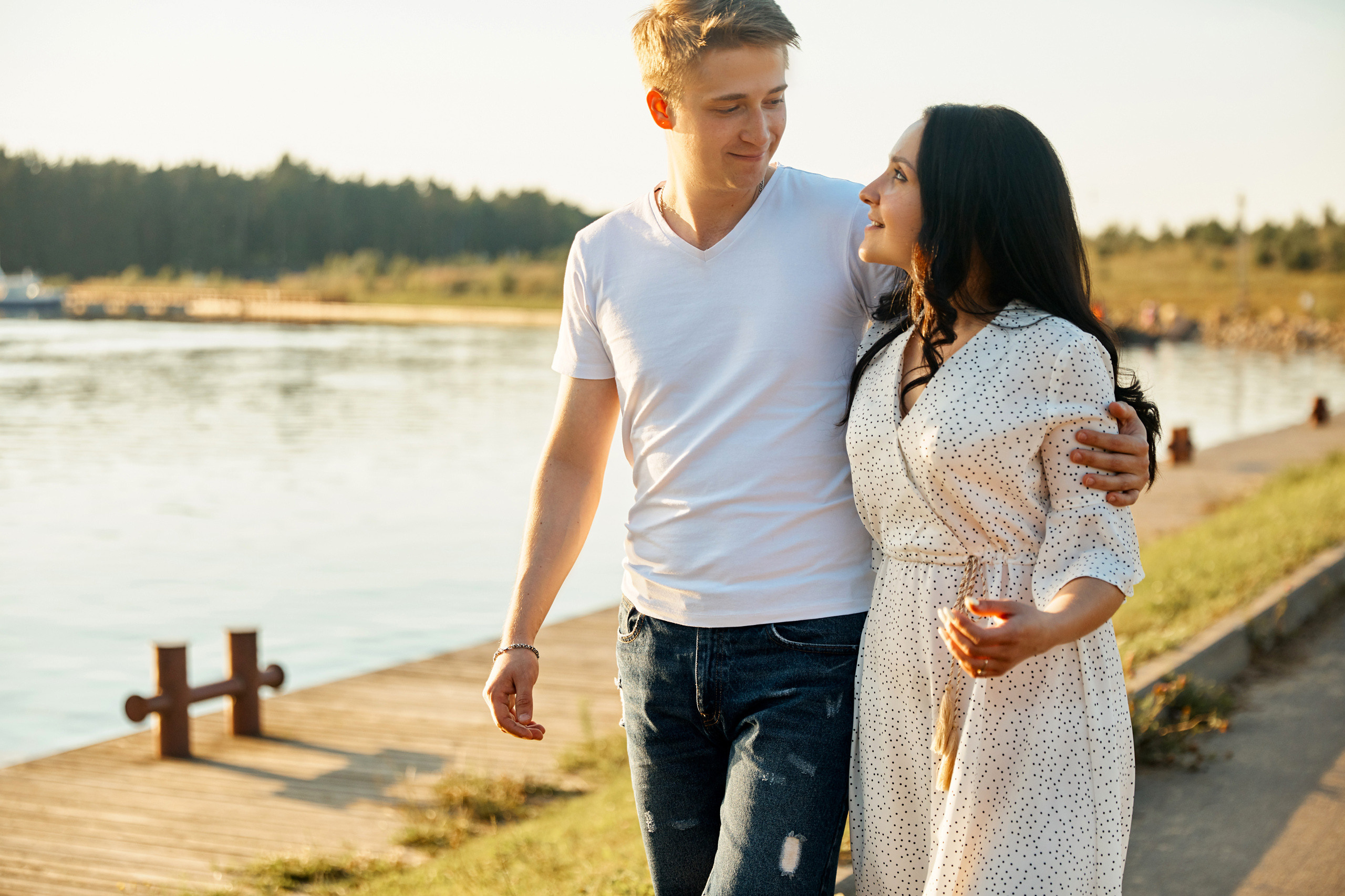 Нежность на закате. Свадебный и семейный фотограф в Ярославле и Рыбинске Вячеслав Барышков