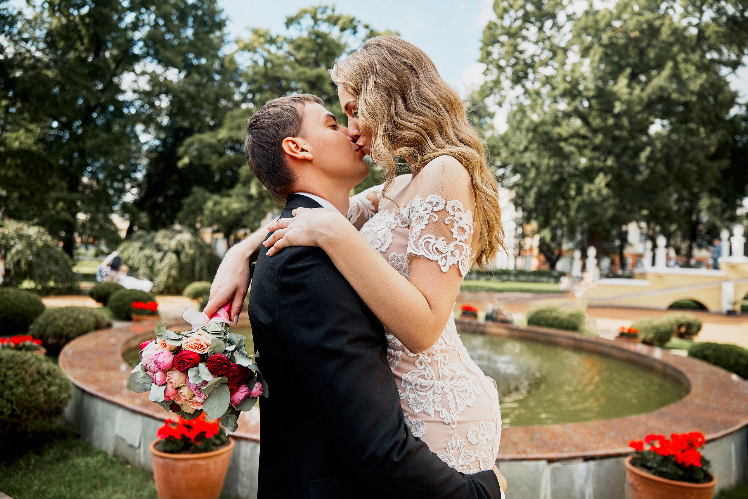 Солнечная свадьба в Губернаторском парке в Ярославле. Свадебный и семейный фотограф в Ярославле и Рыбинске Вячеслав Барышков