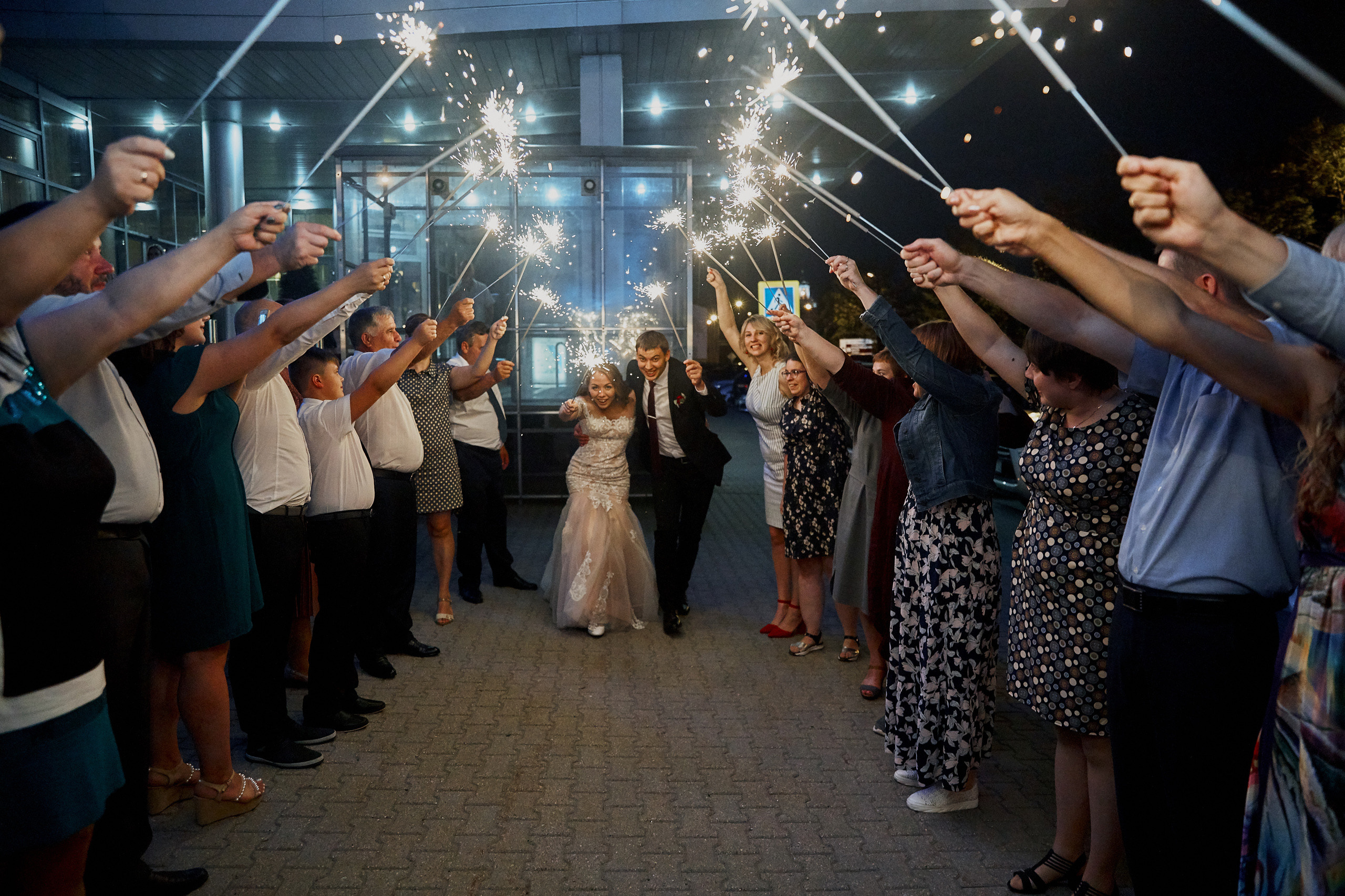 Солнечная свадьба в Губернаторском парке в Ярославле. Свадебный и семейный фотограф в Ярославле и Рыбинске Вячеслав Барышков