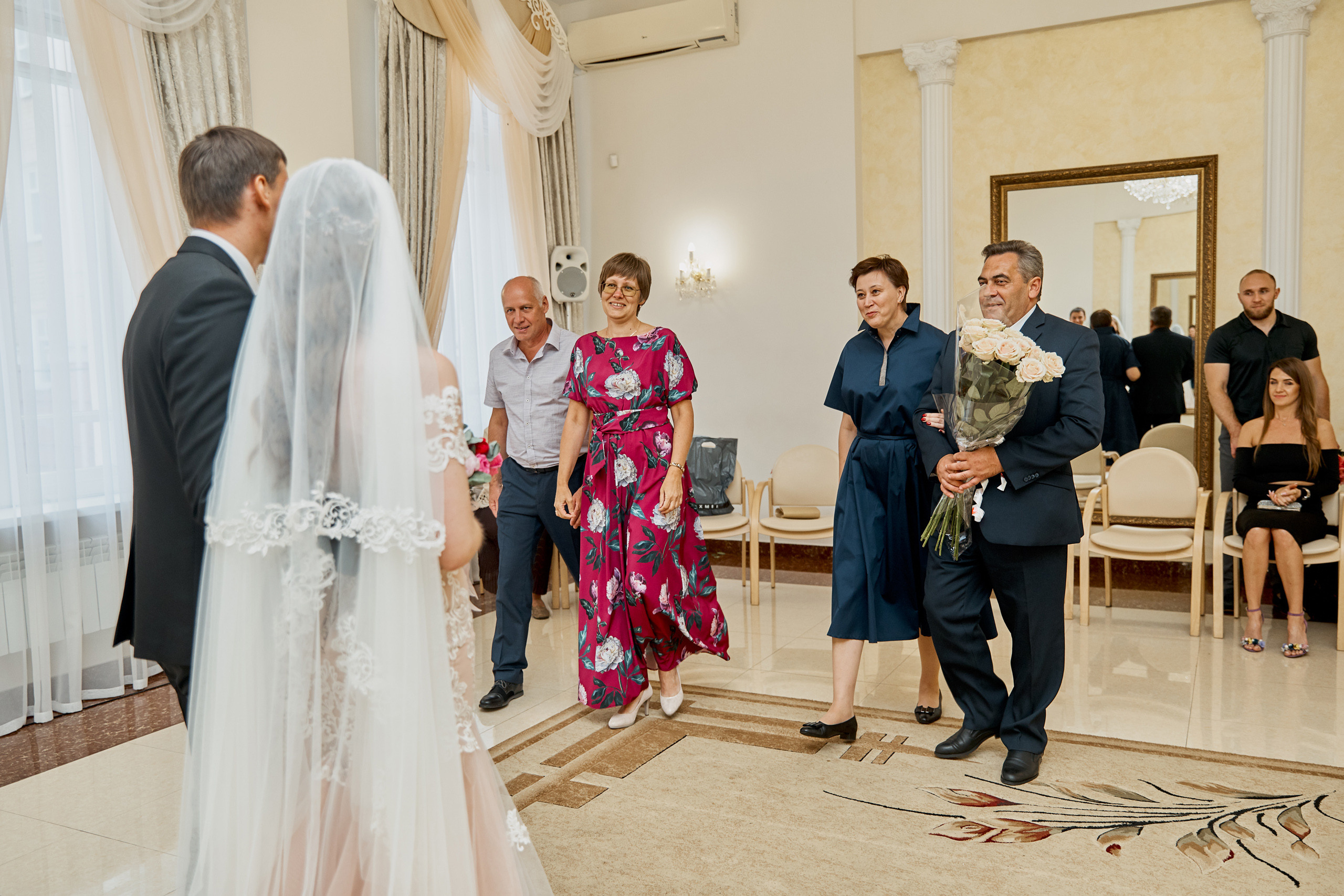 Солнечная свадьба в Губернаторском парке в Ярославле. Свадебный и семейный фотограф в Ярославле и Рыбинске Вячеслав Барышков