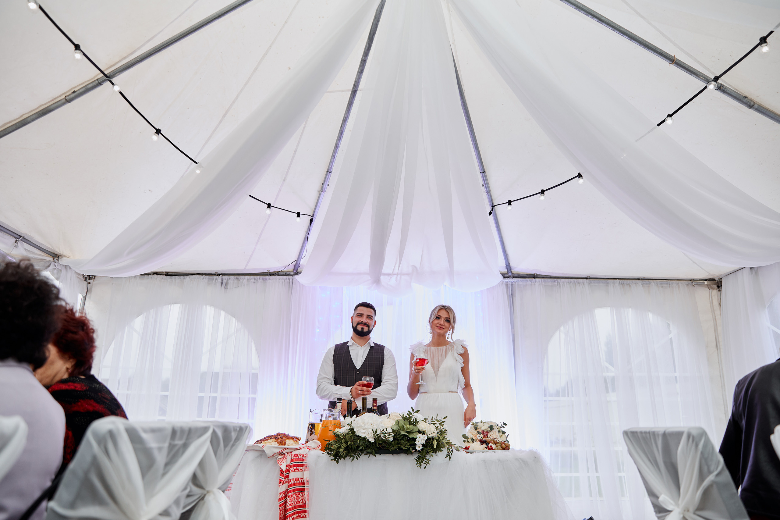 Красивая свадьба на берегу озера в Эко-Усадьбе-Никольское. Свадебный и семейный фотограф в Ярославле и Рыбинске Вячеслав Барышков