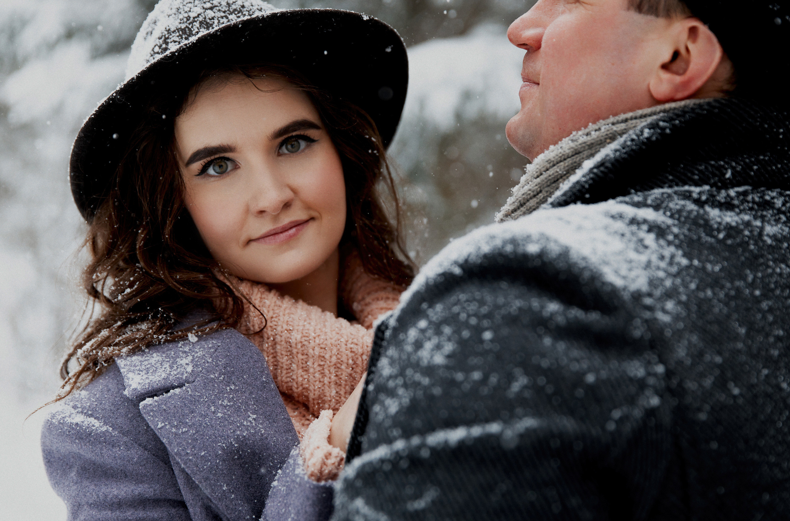 Снег, любовь и бенгальские огни. Свадебный и семейный фотограф в Ярославле и Рыбинске Вячеслав Барышков