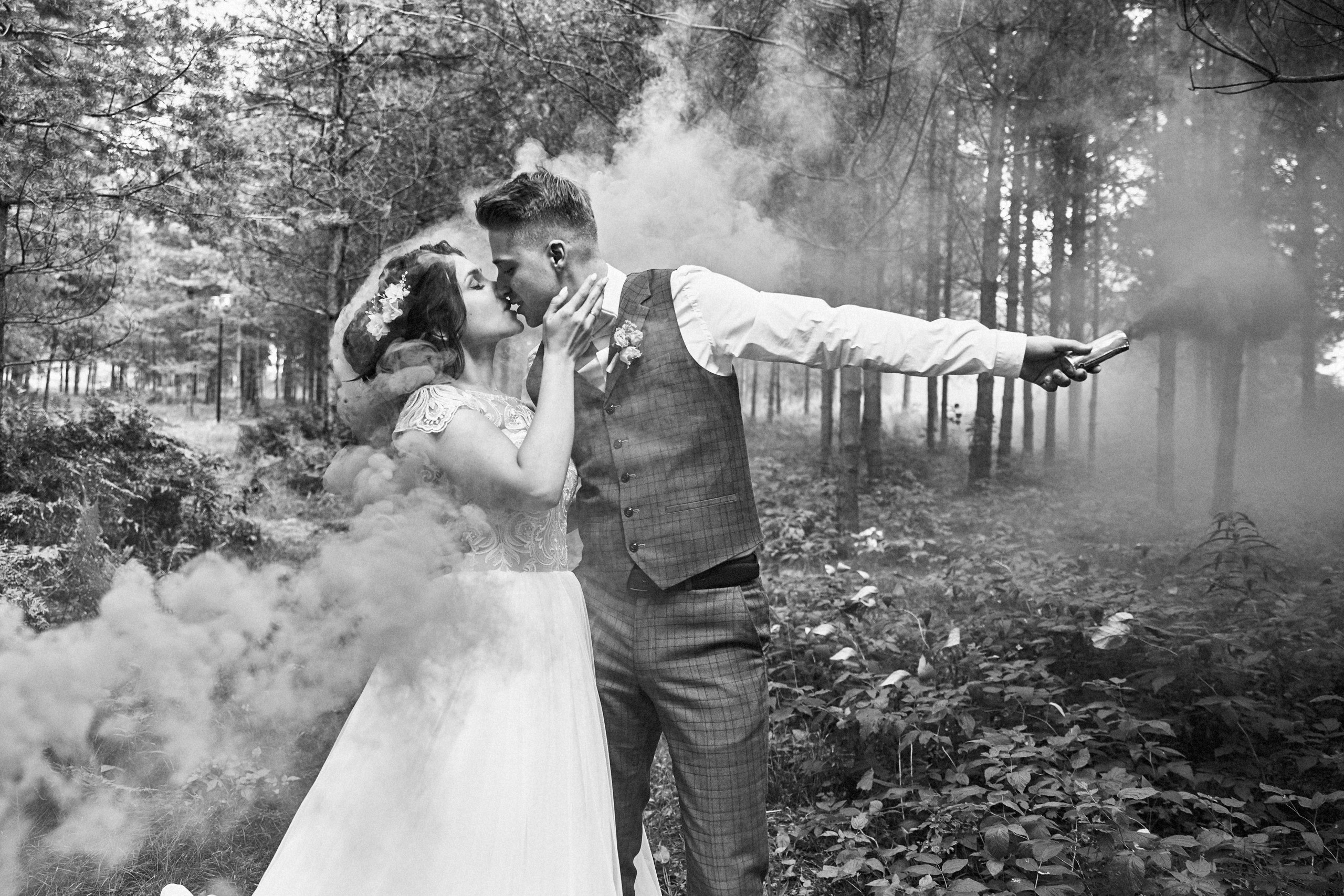 Любовь в облаке дыма. Свадебный и семейный фотограф в Ярославле и Рыбинске Вячеслав Барышков