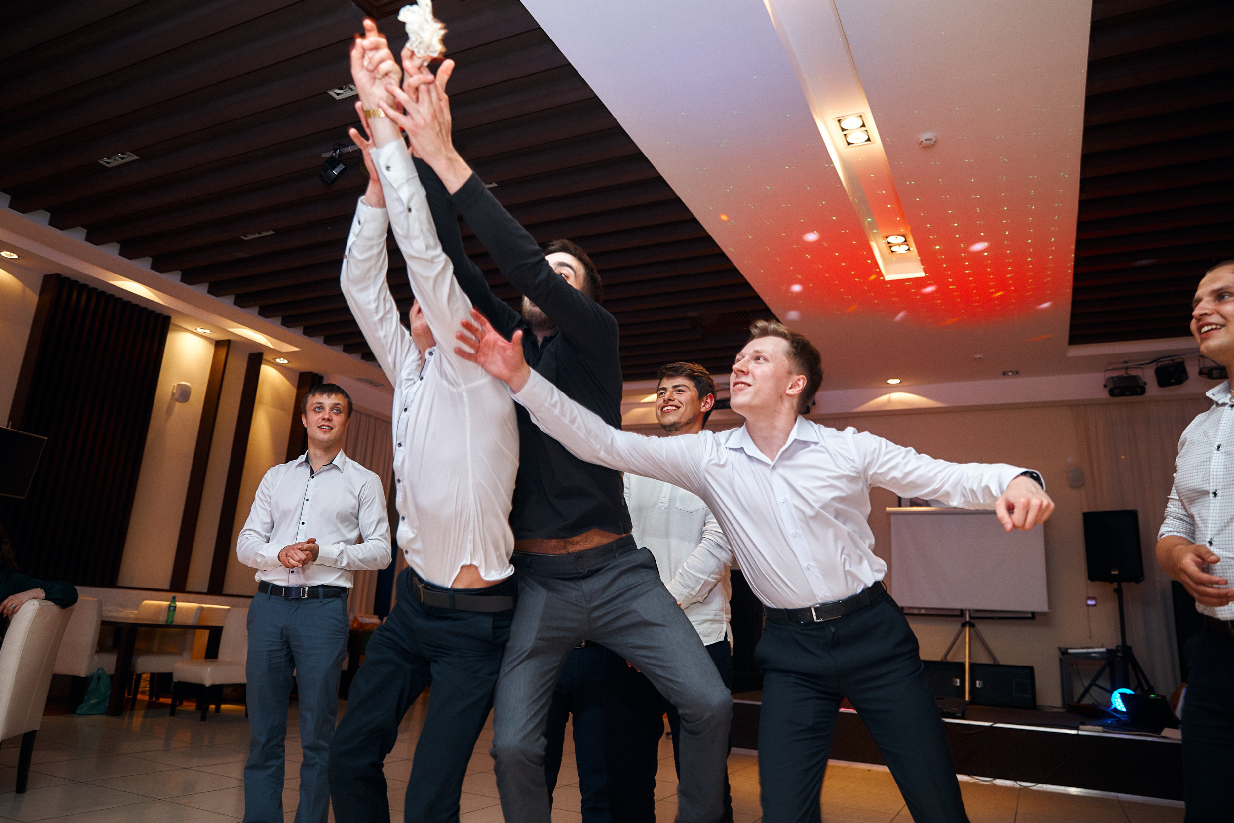 Любовь и озеро. Свадебный и семейный фотограф в Ярославле и Рыбинске Вячеслав Барышков