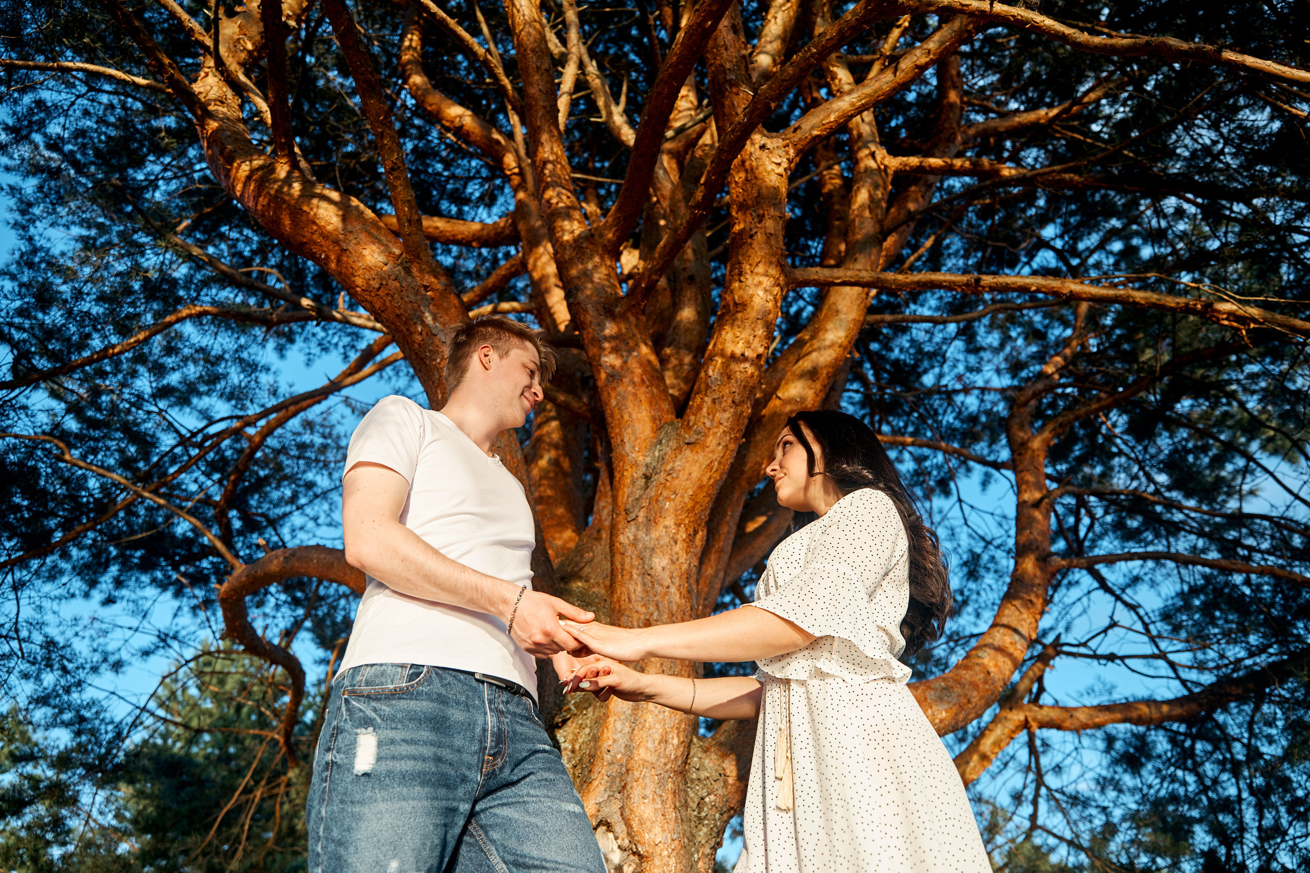 Нежность на закате. Свадебный и семейный фотограф в Ярославле и Рыбинске Вячеслав Барышков
