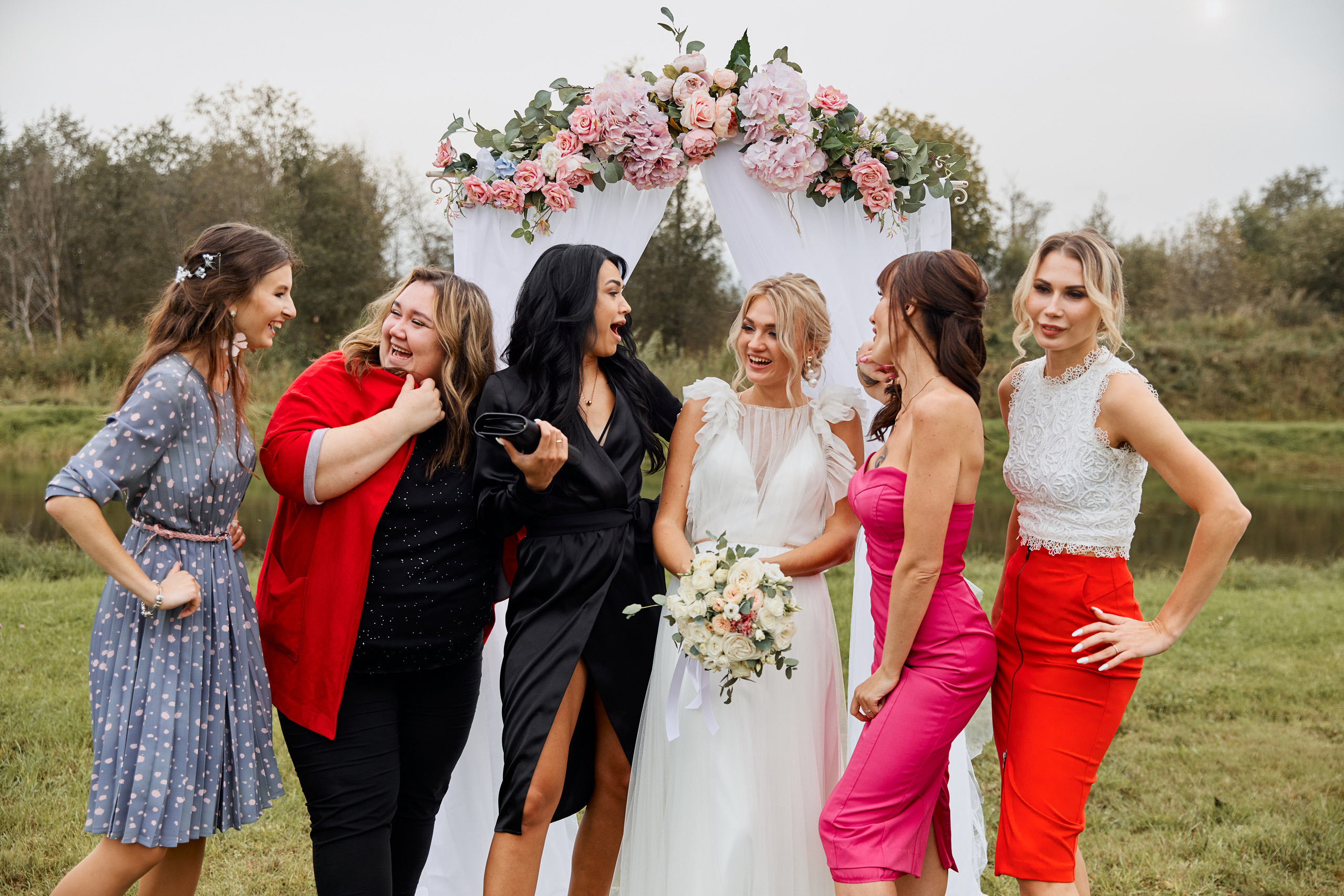 Красивая свадьба на берегу озера в Эко-Усадьбе-Никольское. Свадебный и семейный фотограф в Ярославле и Рыбинске Вячеслав Барышков