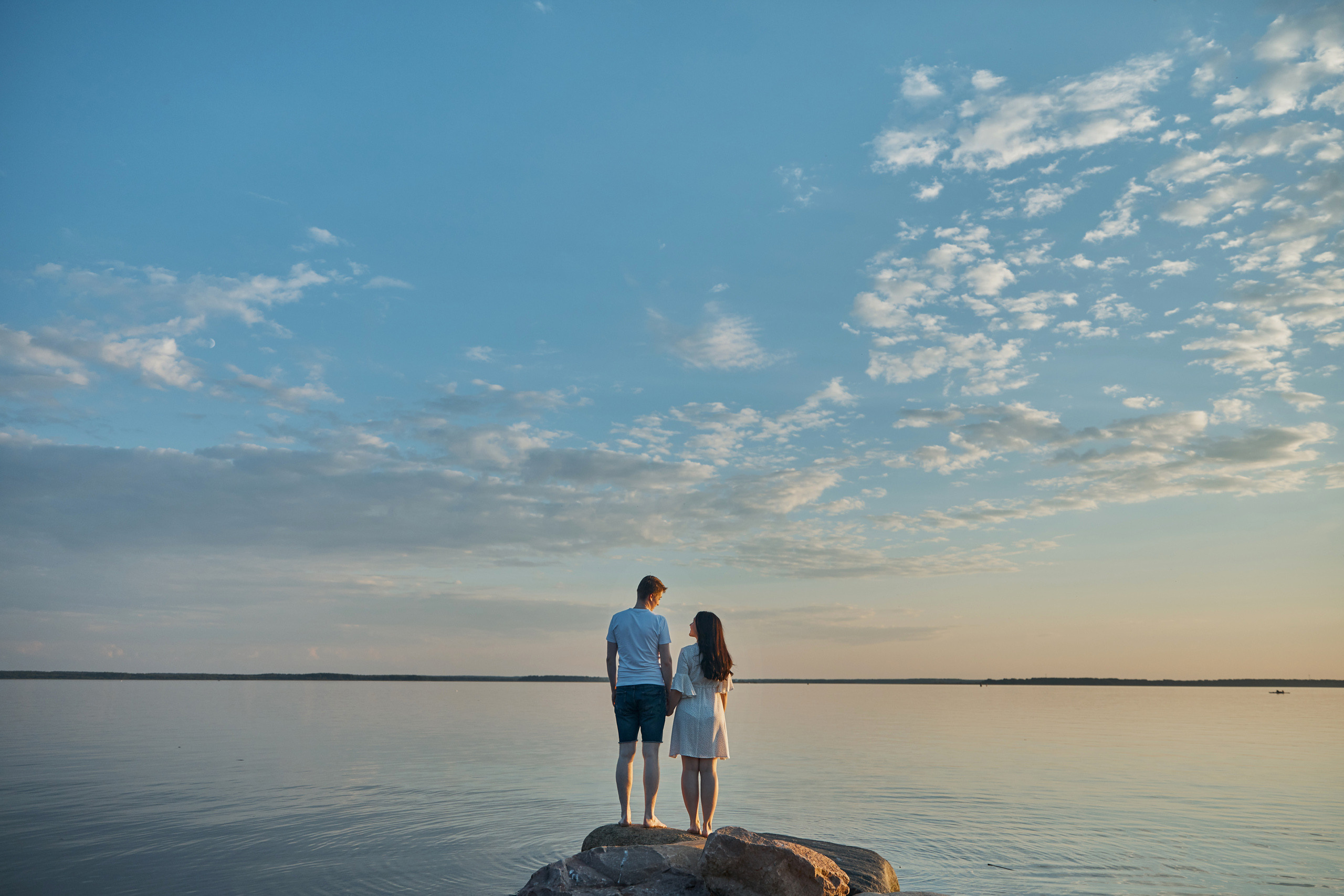 Нежность на закате. Свадебный и семейный фотограф в Ярославле и Рыбинске Вячеслав Барышков