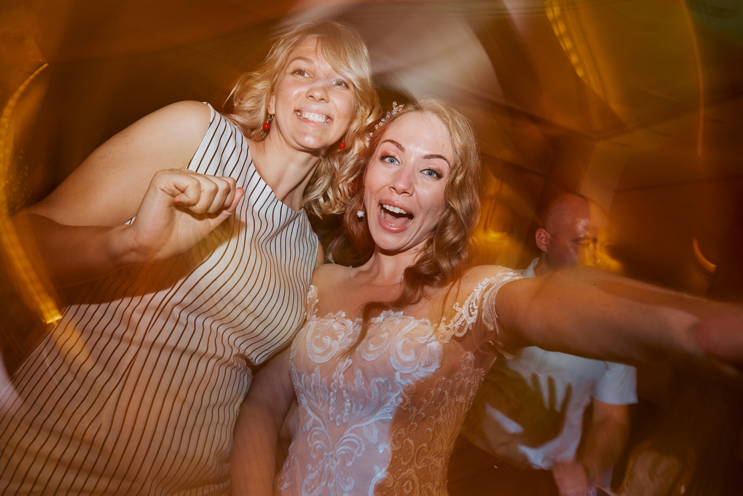 Солнечная свадьба в Губернаторском парке в Ярославле. Свадебный и семейный фотограф в Ярославле и Рыбинске Вячеслав Барышков