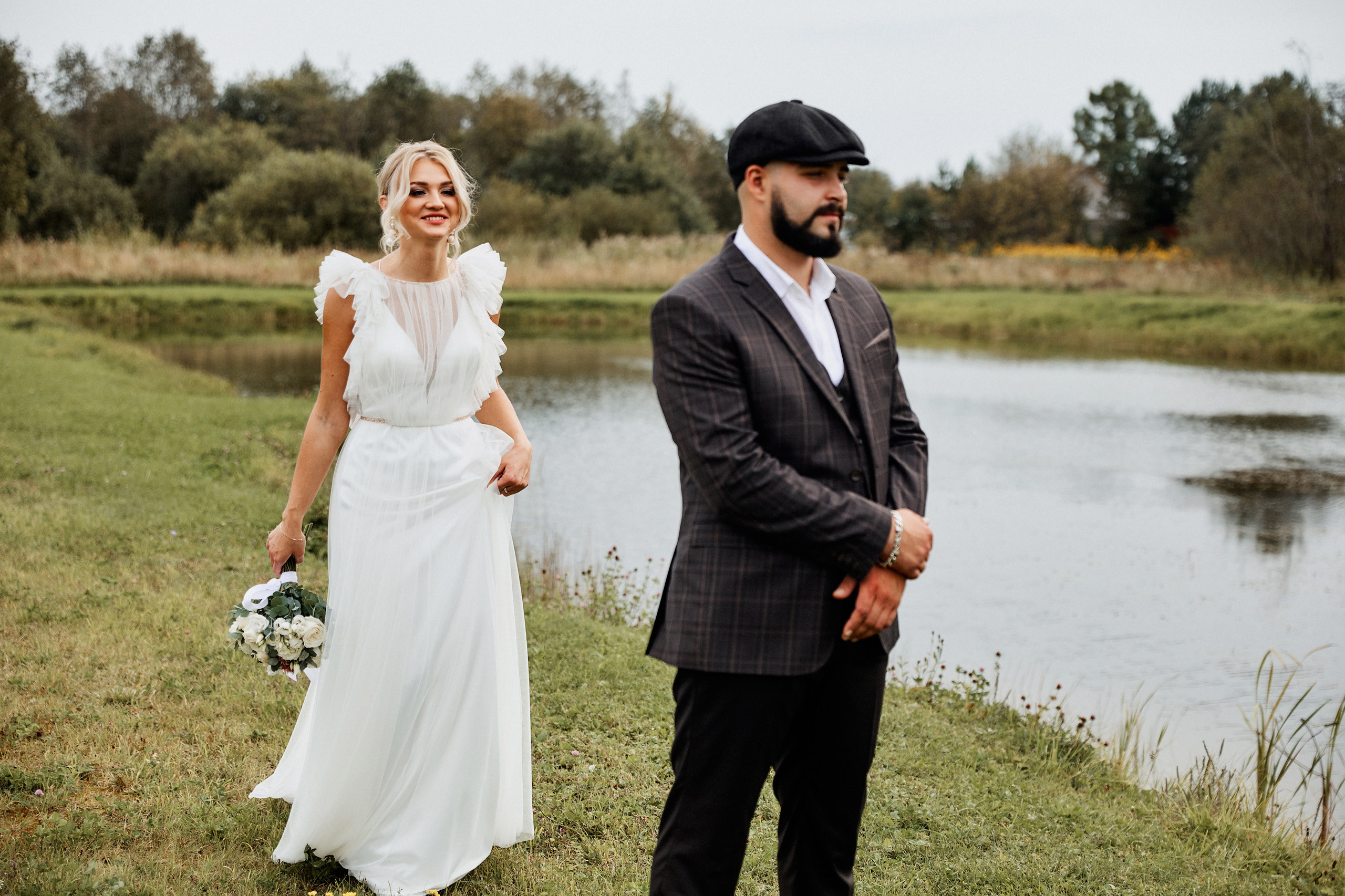 Красивая свадьба на берегу озера в Эко-Усадьбе-Никольское. Свадебный и семейный фотограф в Ярославле и Рыбинске Вячеслав Барышков