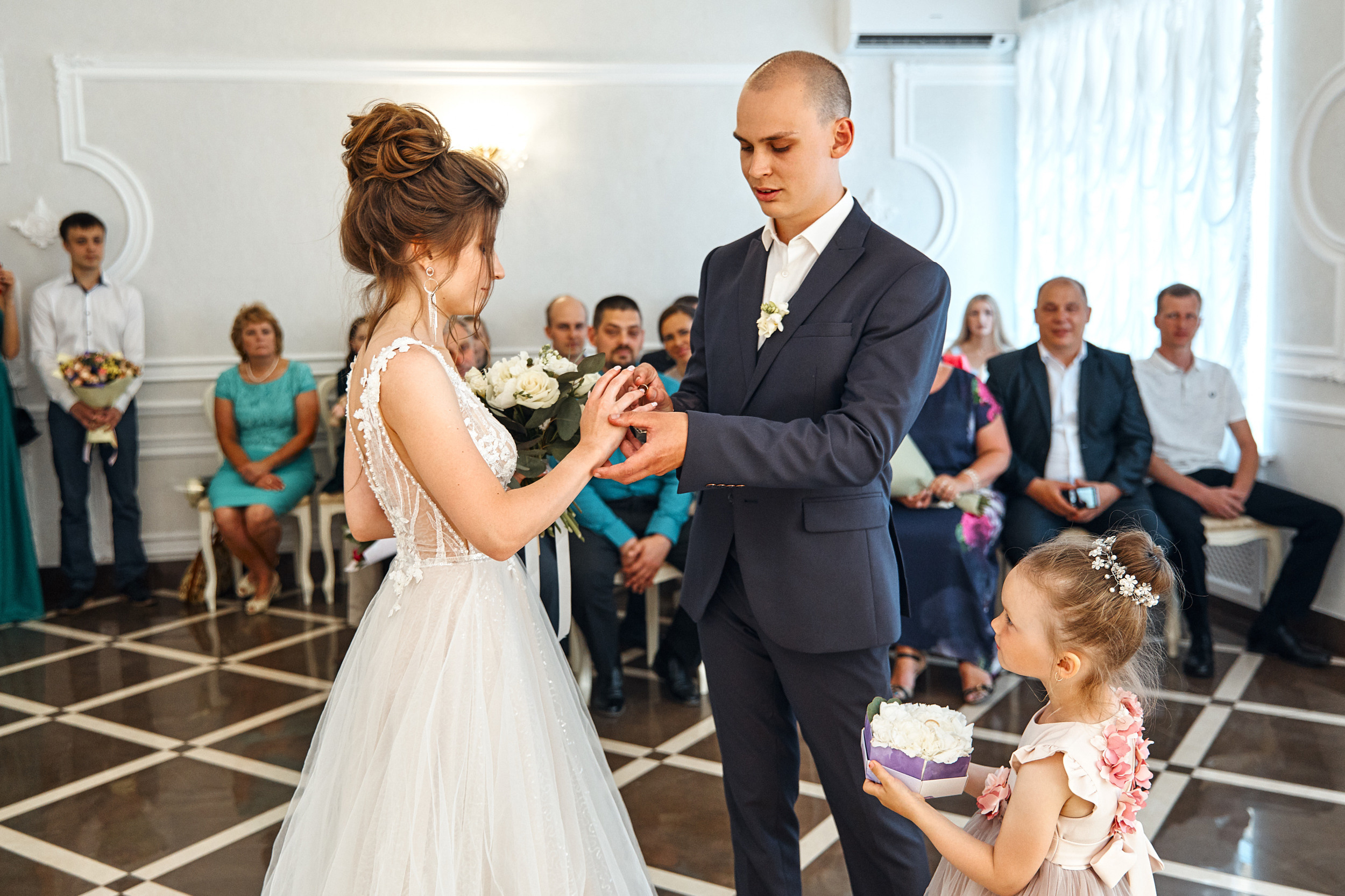 Любовь и озеро. Свадебный и семейный фотограф в Ярославле и Рыбинске Вячеслав Барышков