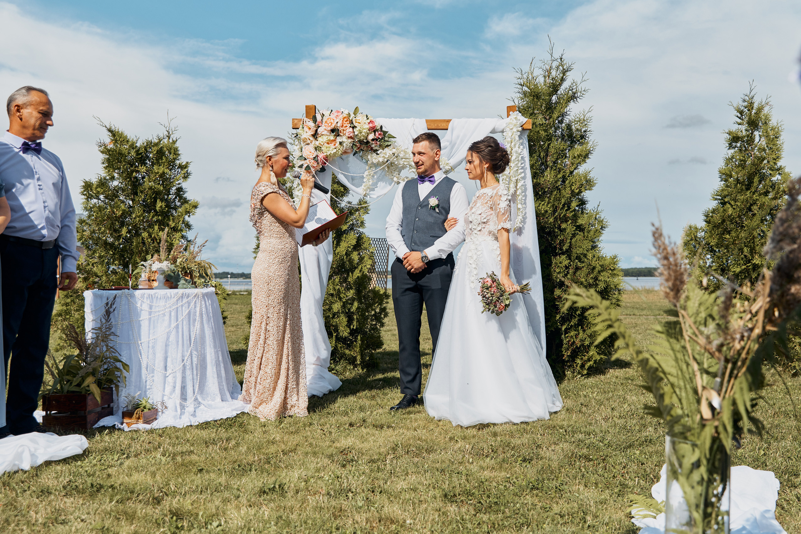 Нежность на берегу Волги. Свадебный и семейный фотограф в Ярославле и Рыбинске Вячеслав Барышков