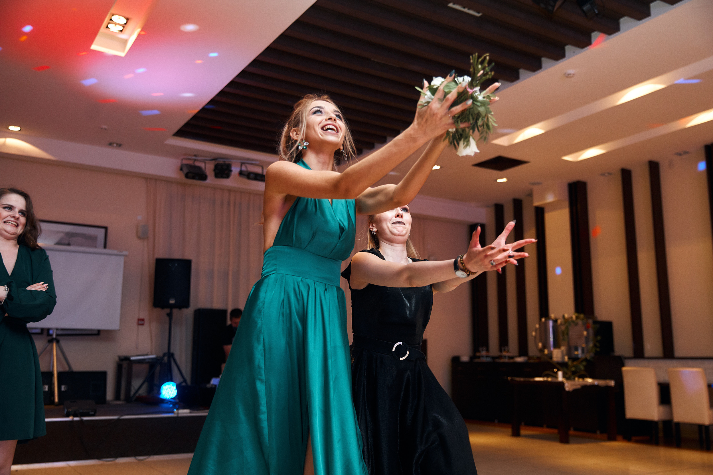 Любовь и озеро. Свадебный и семейный фотограф в Ярославле и Рыбинске Вячеслав Барышков