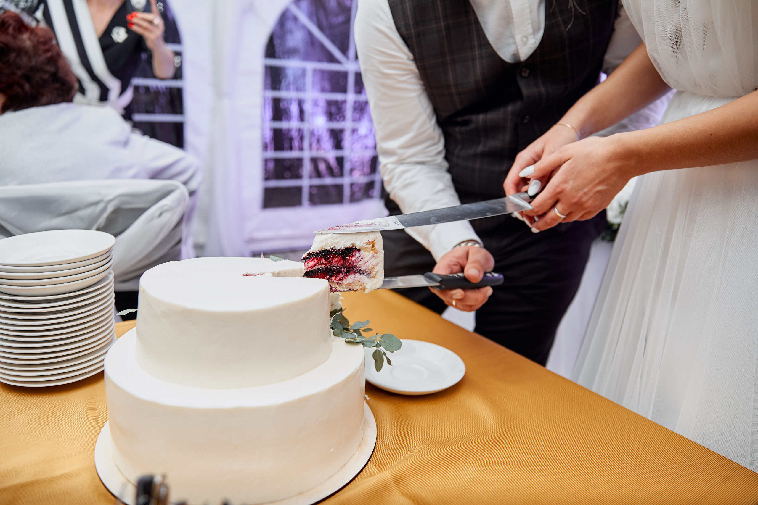 Красивая свадьба на берегу озера в Эко-Усадьбе-Никольское. Свадебный и семейный фотограф в Ярославле и Рыбинске Вячеслав Барышков