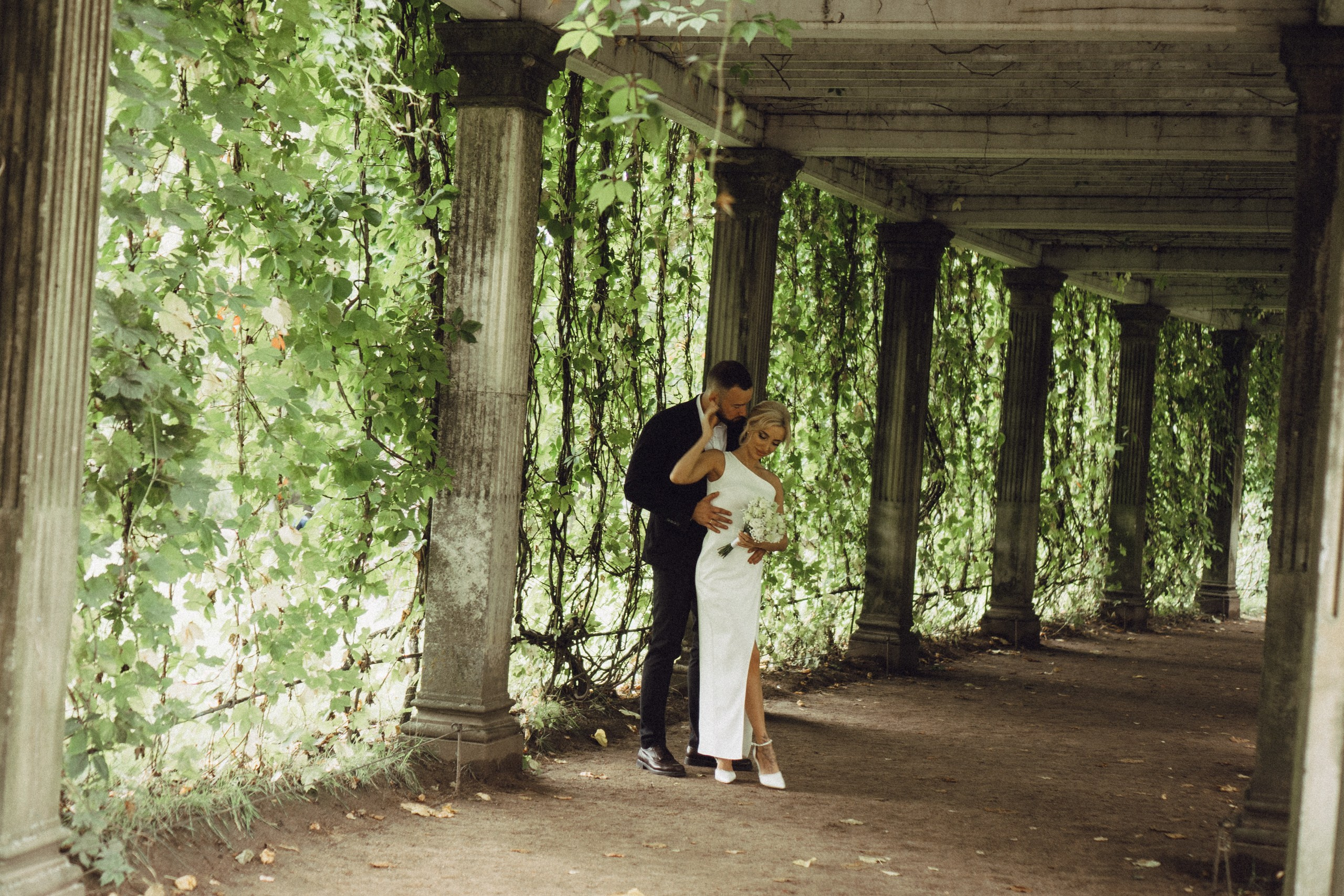 СВАДЕБНАЯ ИСТОРИЯ В ГОРОДЕ ПУШКИН ВОЗЛЕ ЕКАТЕРИНИНСКОГО ДВОРЦА И В ПАРКЕ. Профессиональный фотограф, Санкт-Петербург — Виктория Богомолова