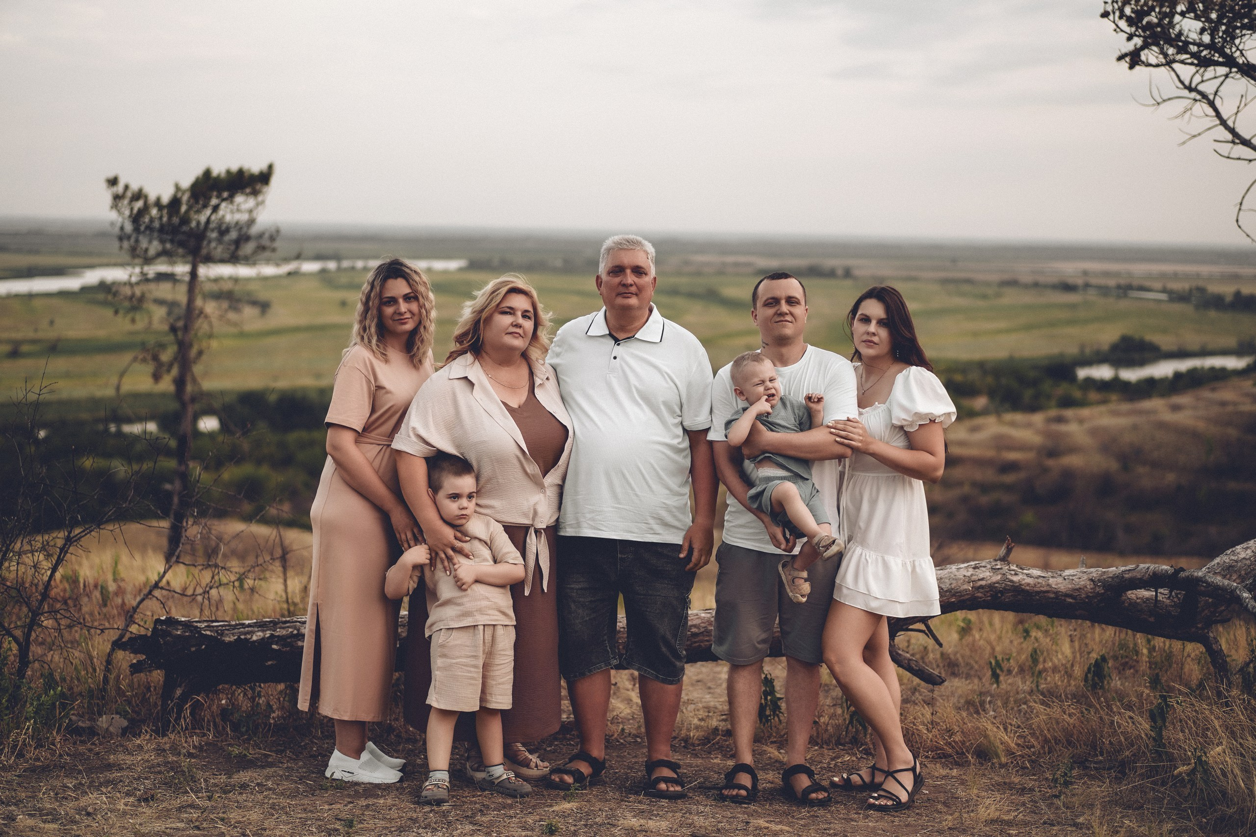 Фотосессия на природе. Свадебный фотограф в Ростове-на-Дону. Таинство Крещения и Венчания, семейные фотосессии. Алёна Чёботова