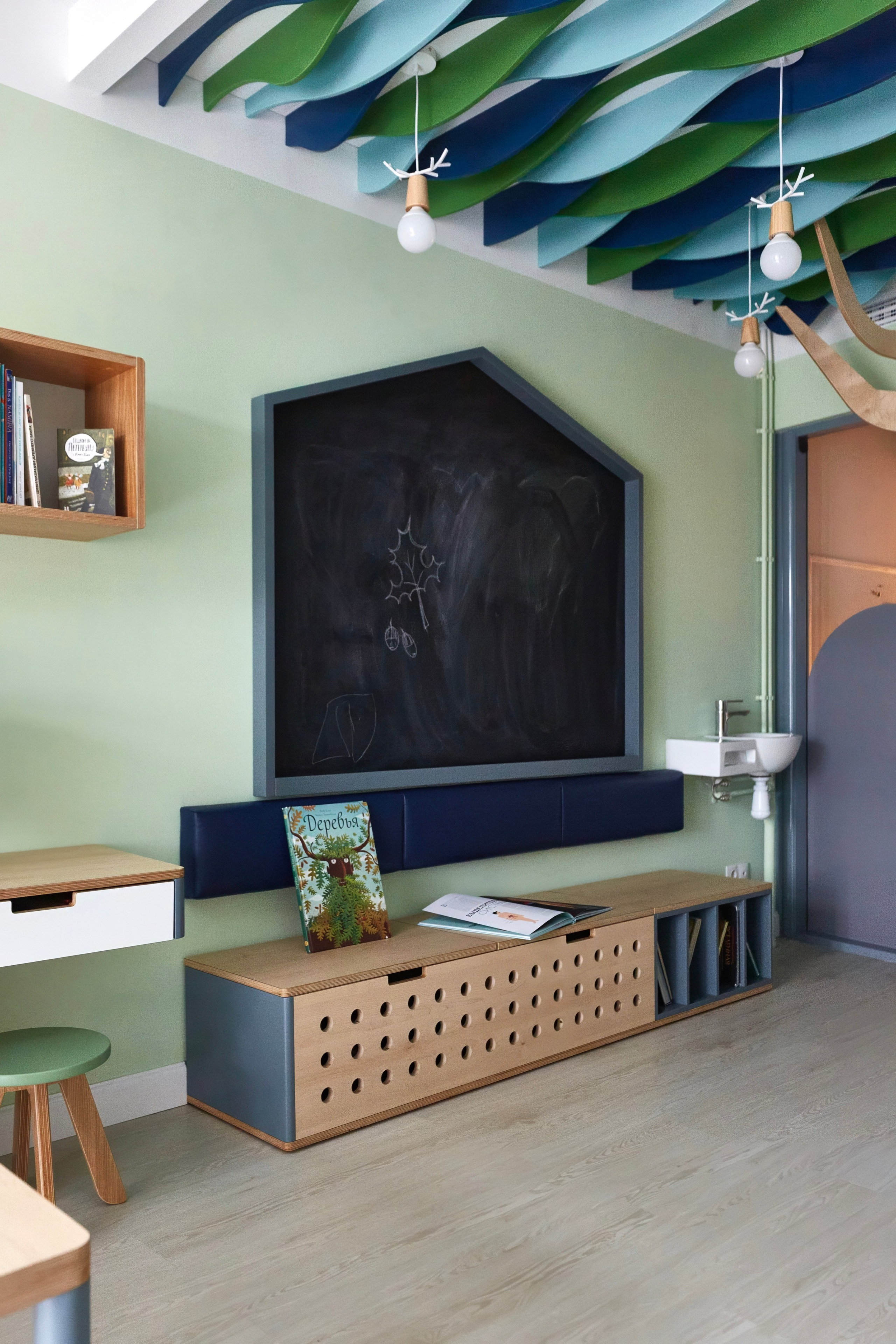 YA. Семейное бюро Малицких