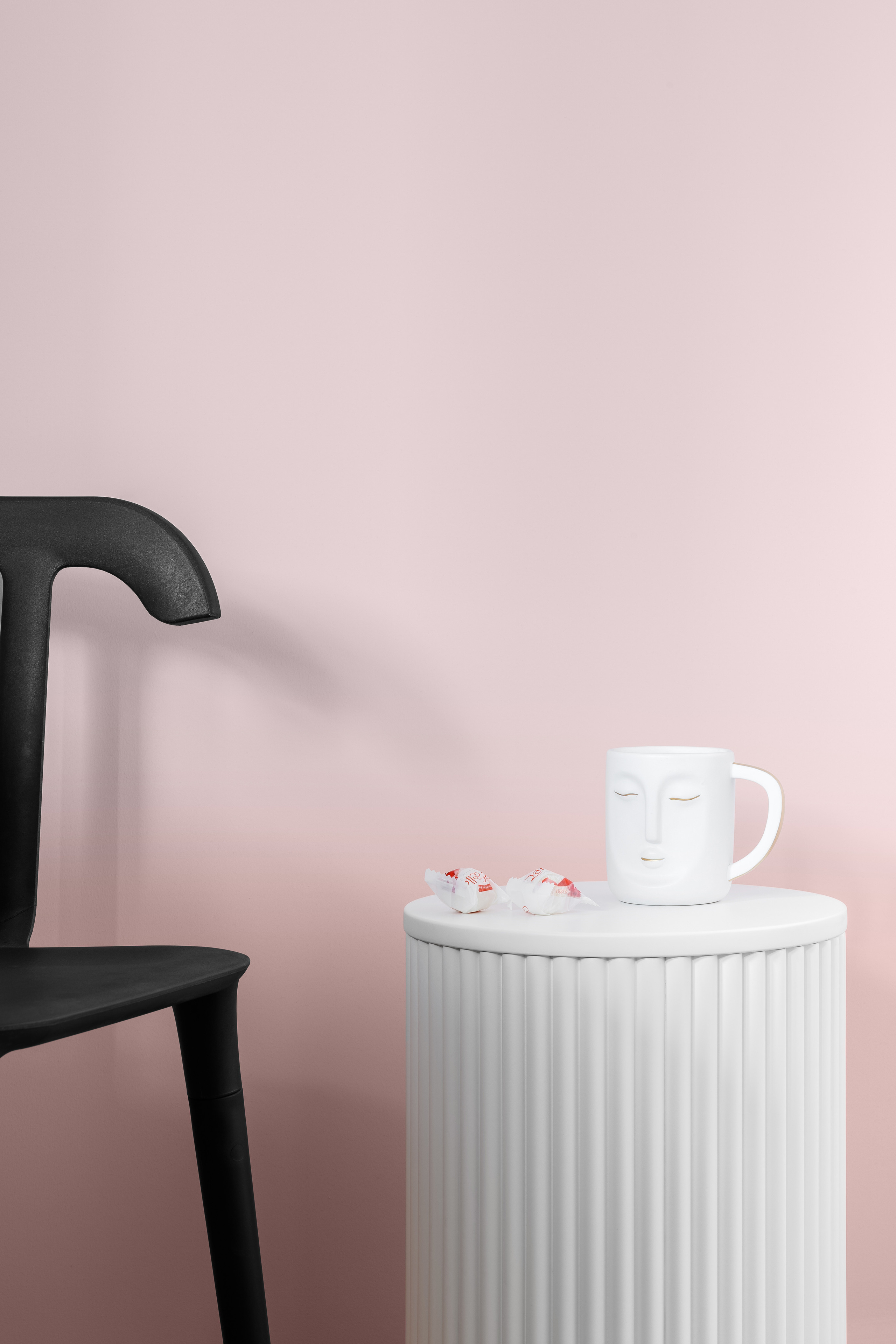 Клевер Шкаф. Столы для маркетплейсов. Интерьерный фотограф в Краснодарском крае Светлана Шурлова