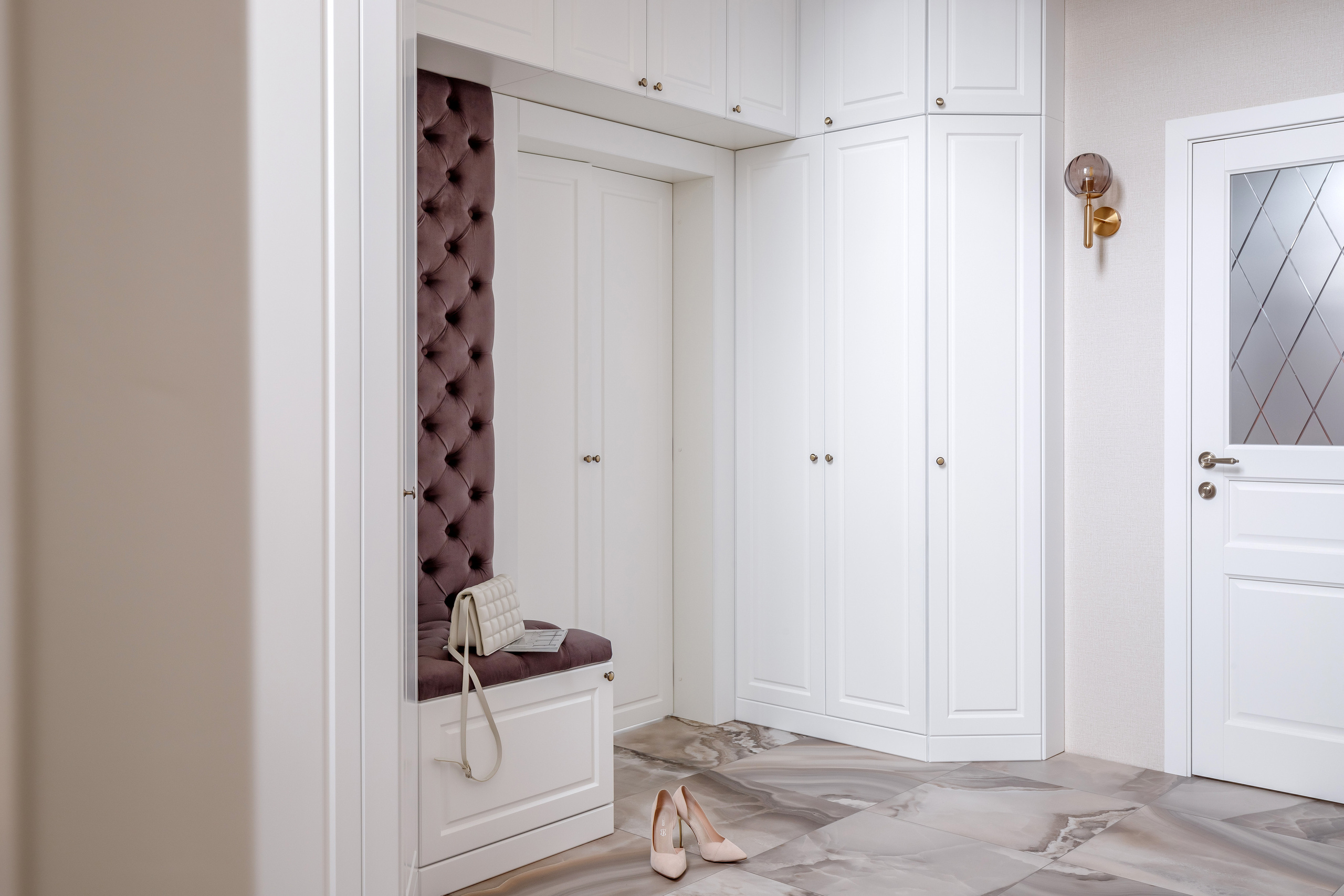 Клевер Шкаф. Прихожая с секретом. г. Краснодар. Интерьерный фотограф в Краснодарском крае Светлана Шурлова